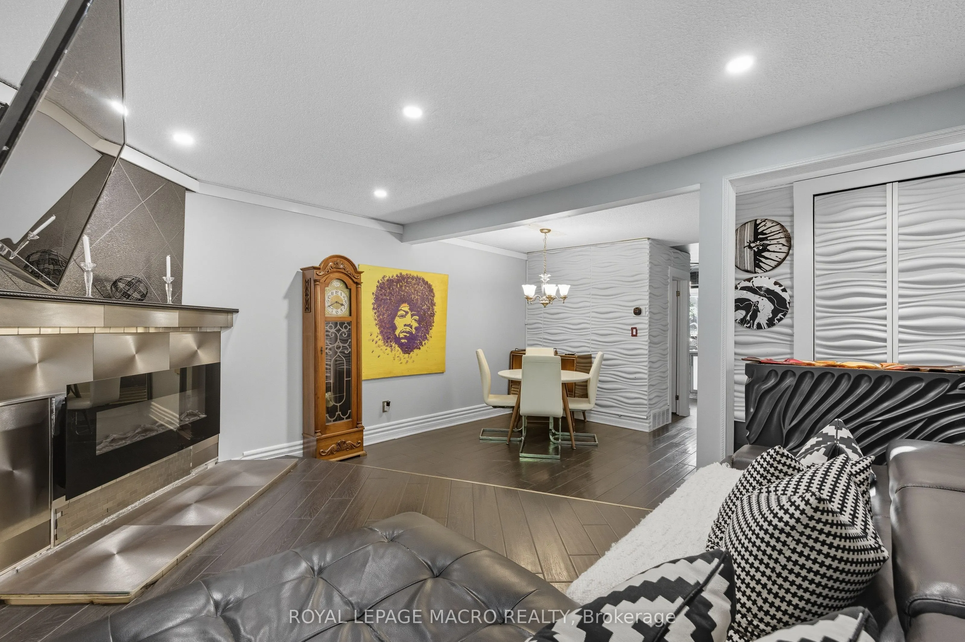 2385 Woodward Avenue, #28