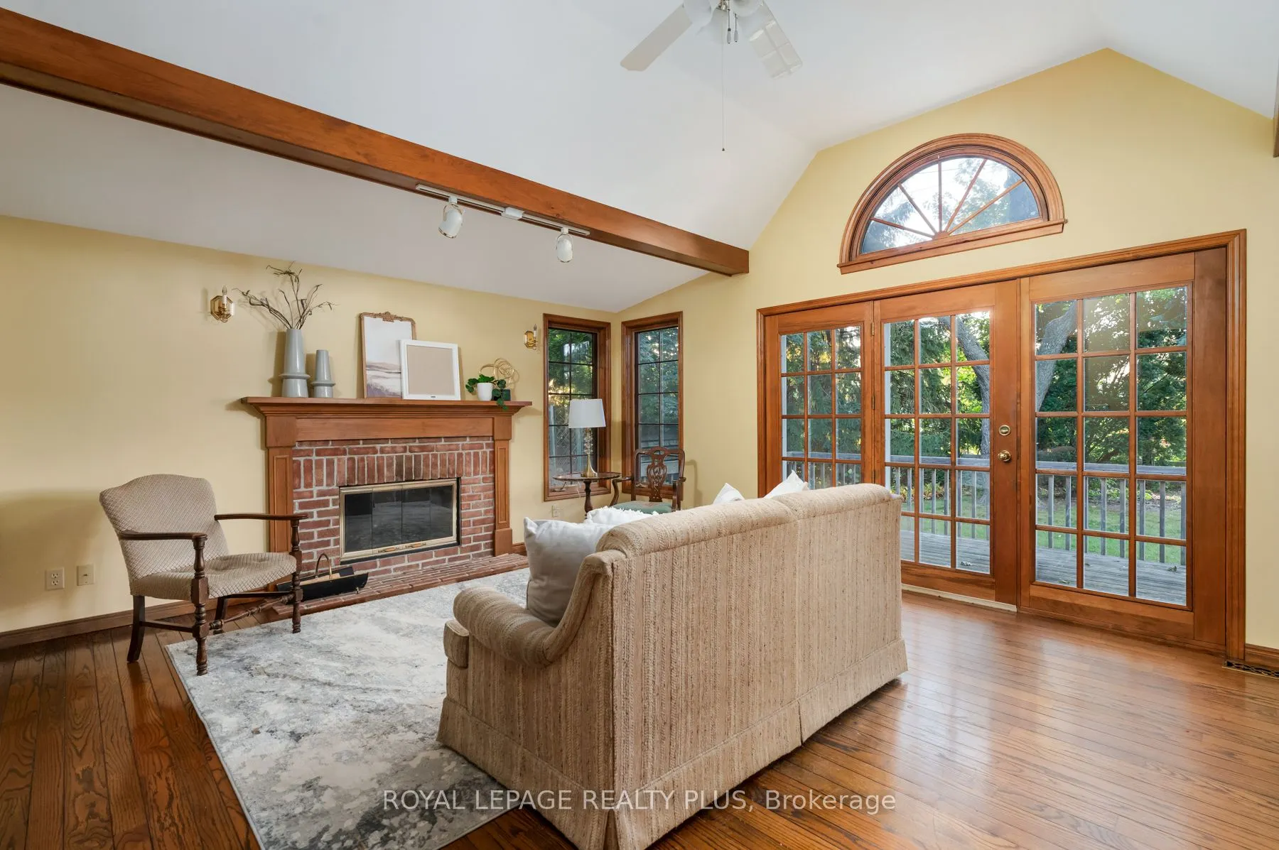 935 Hedge Drive