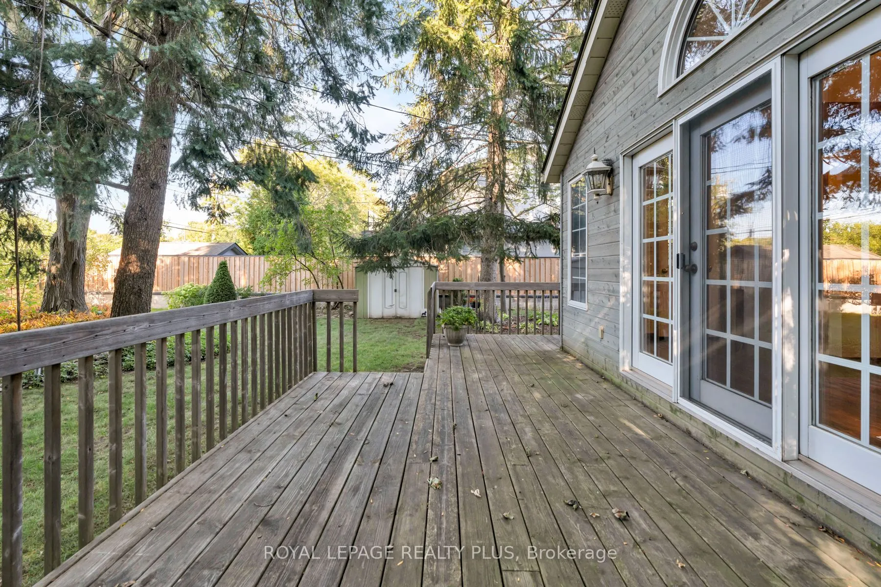 935 Hedge Drive