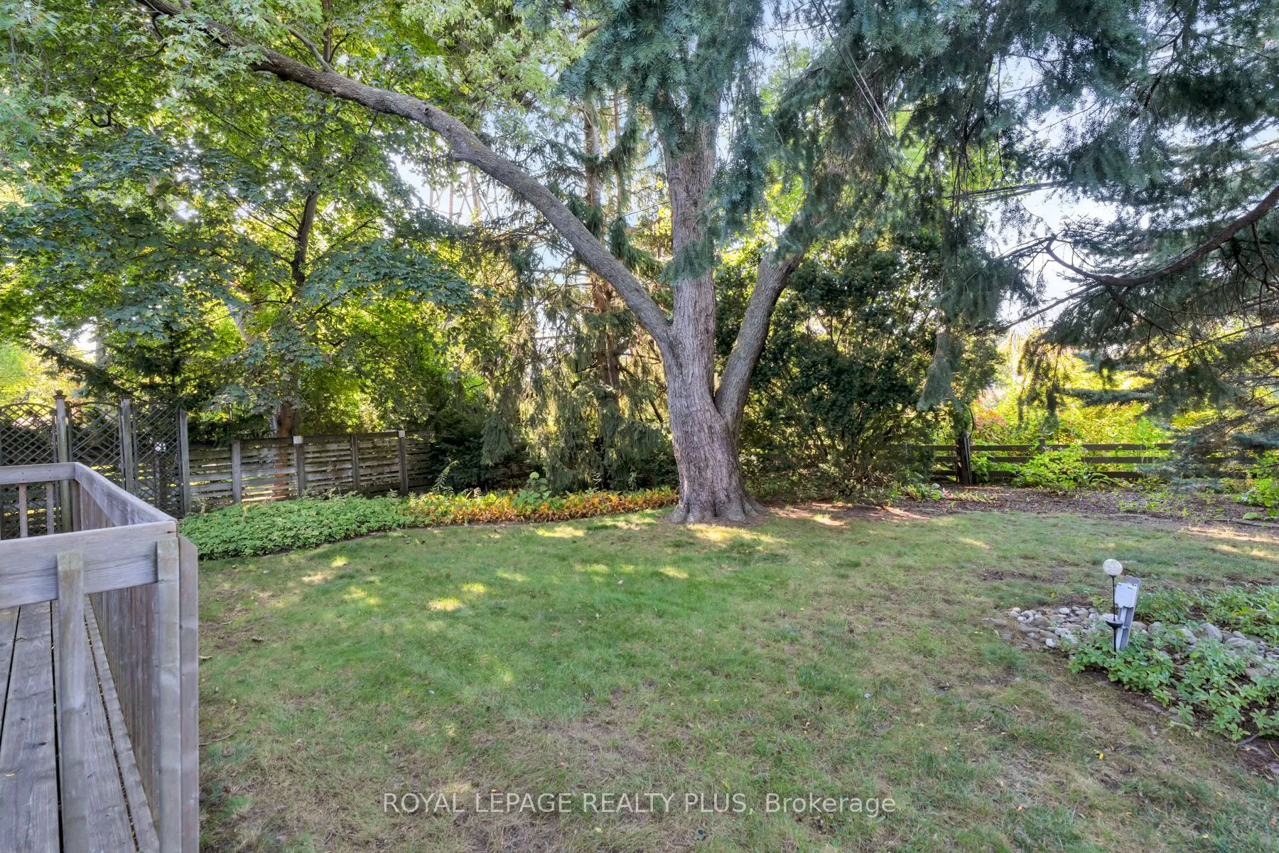 935 Hedge Drive