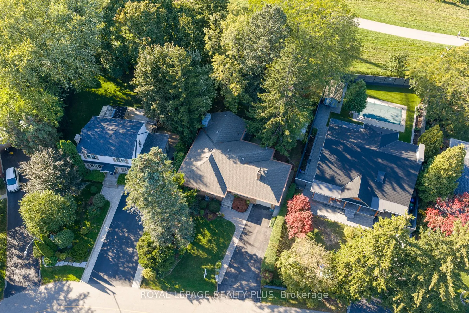 935 Hedge Drive