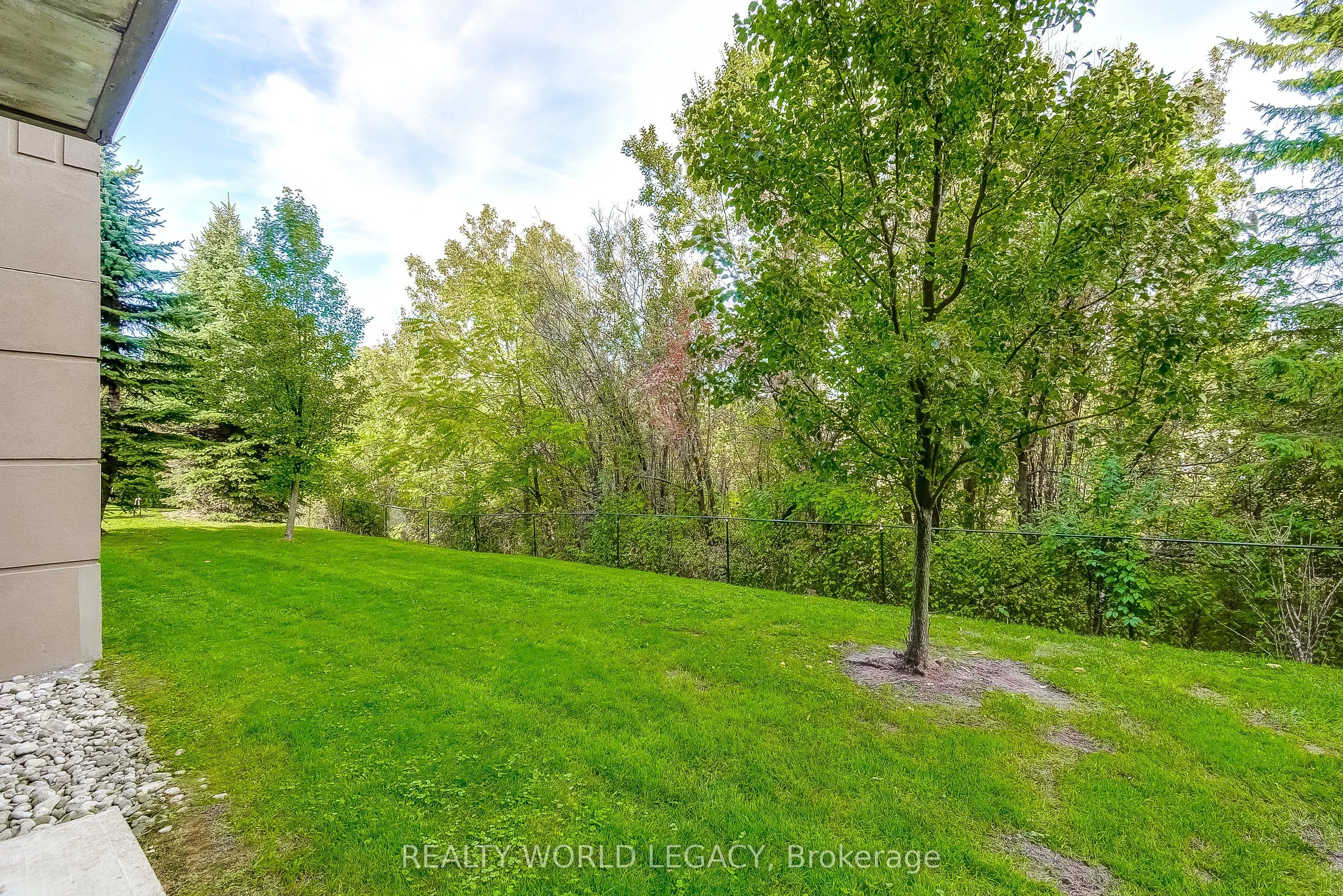 2055 Appleby Line, #103