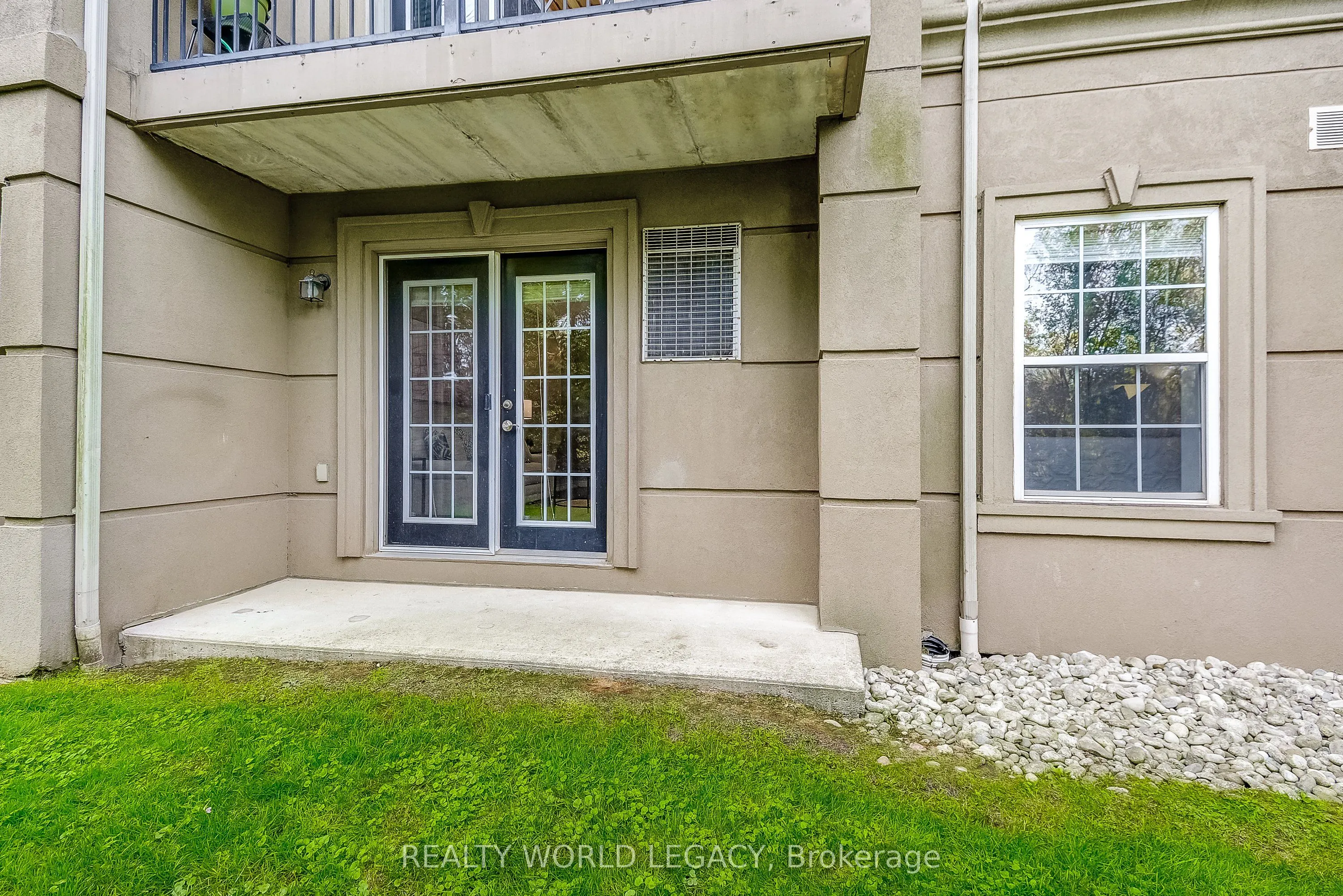 2055 Appleby Line, #103