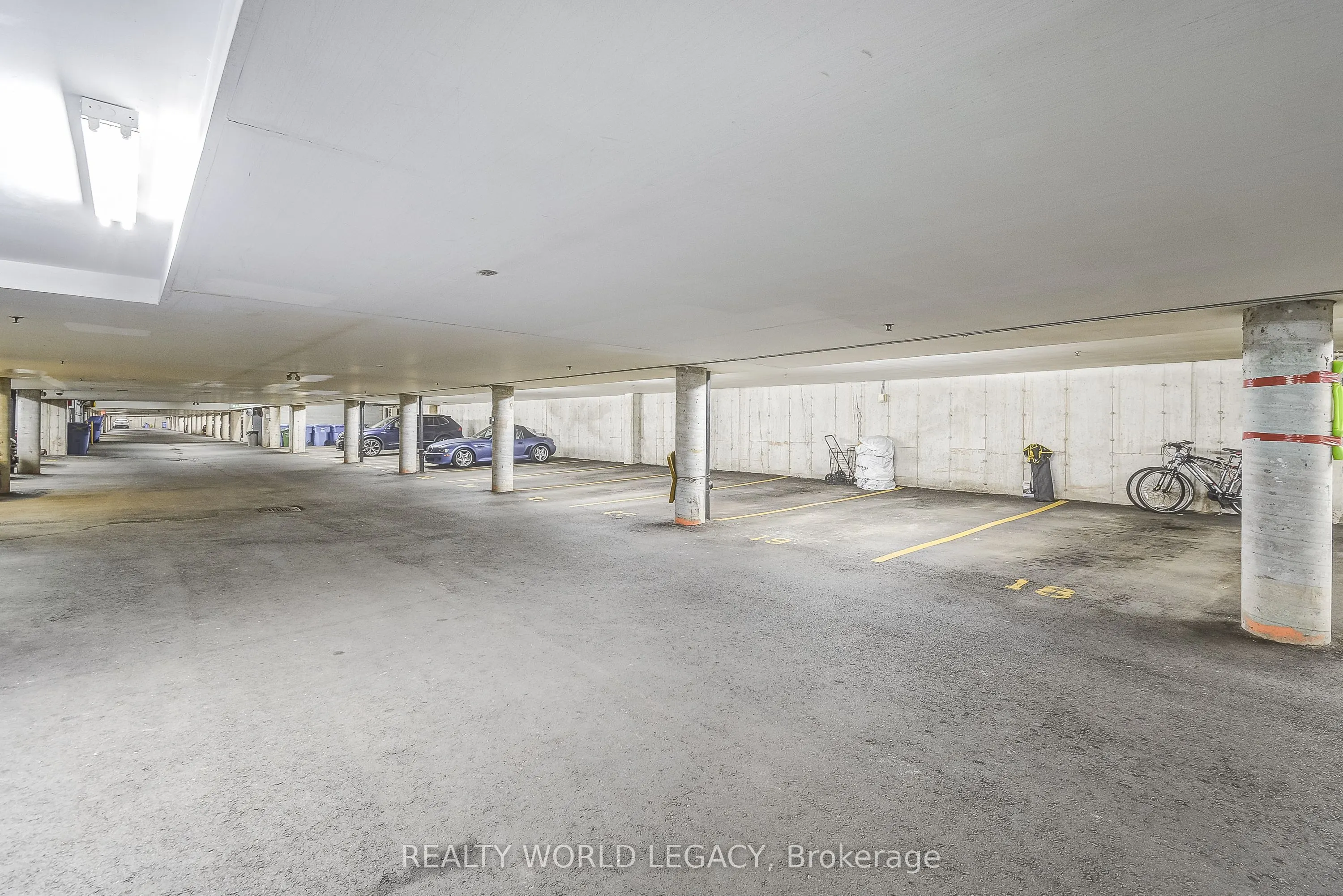 2055 Appleby Line, #103