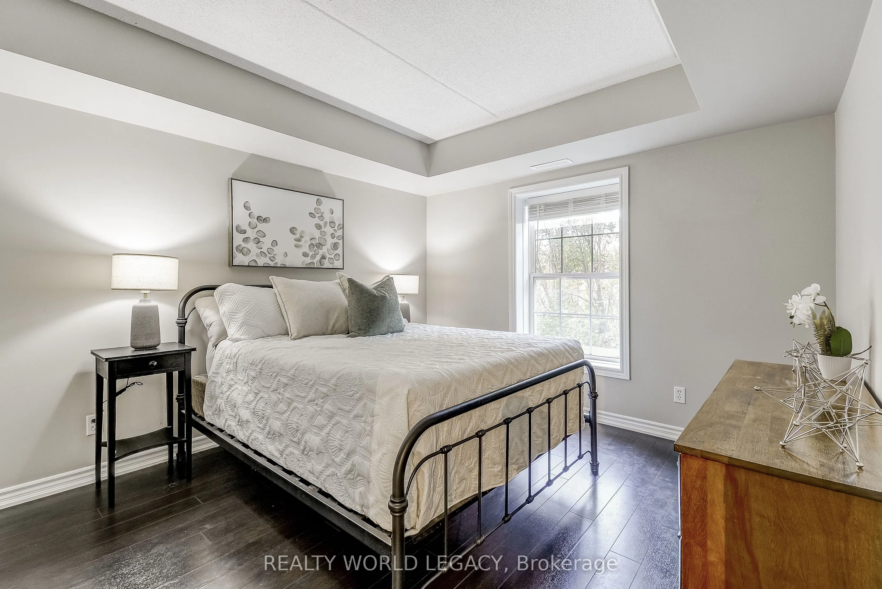 2055 Appleby Line, #103
