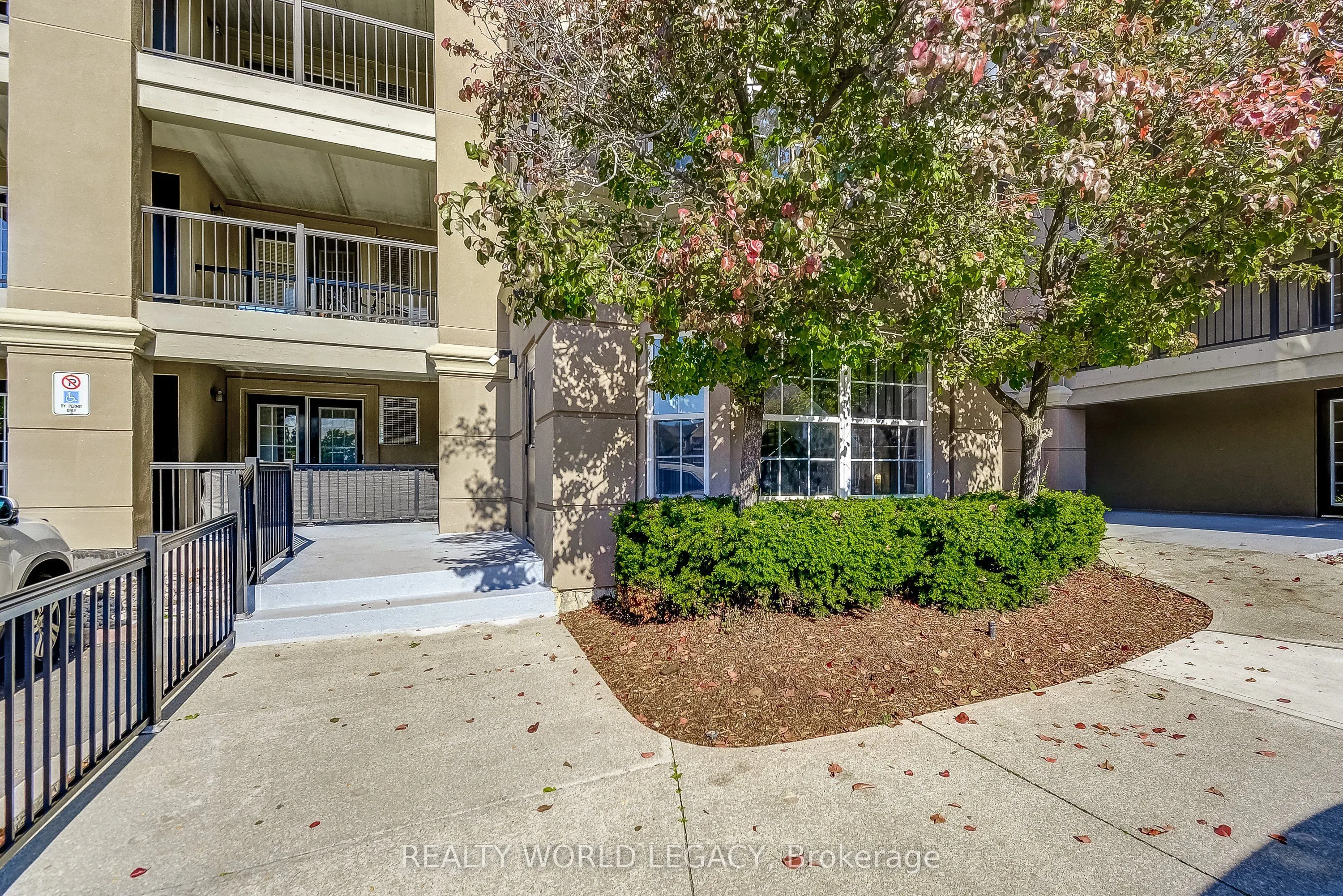2055 Appleby Line, #103