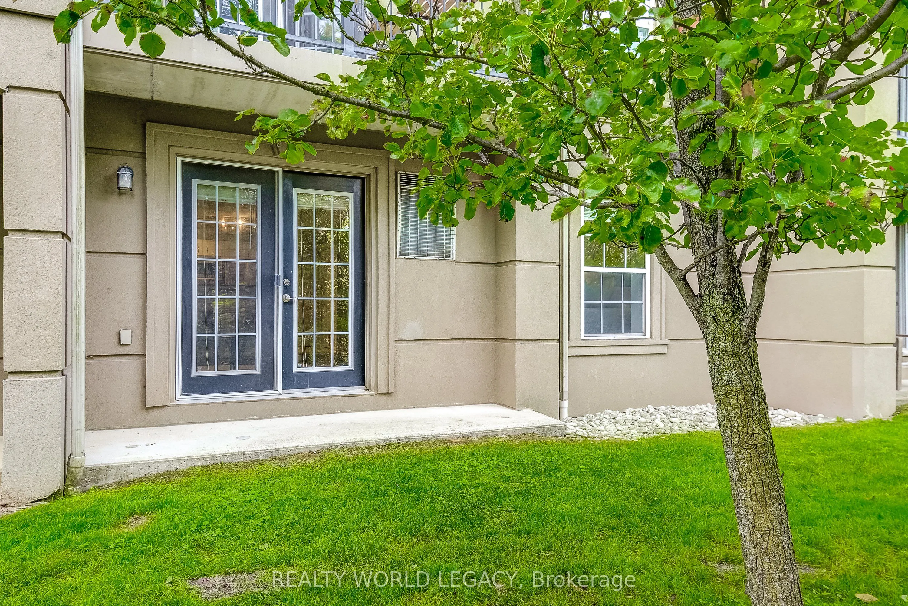 2055 Appleby Line, #103