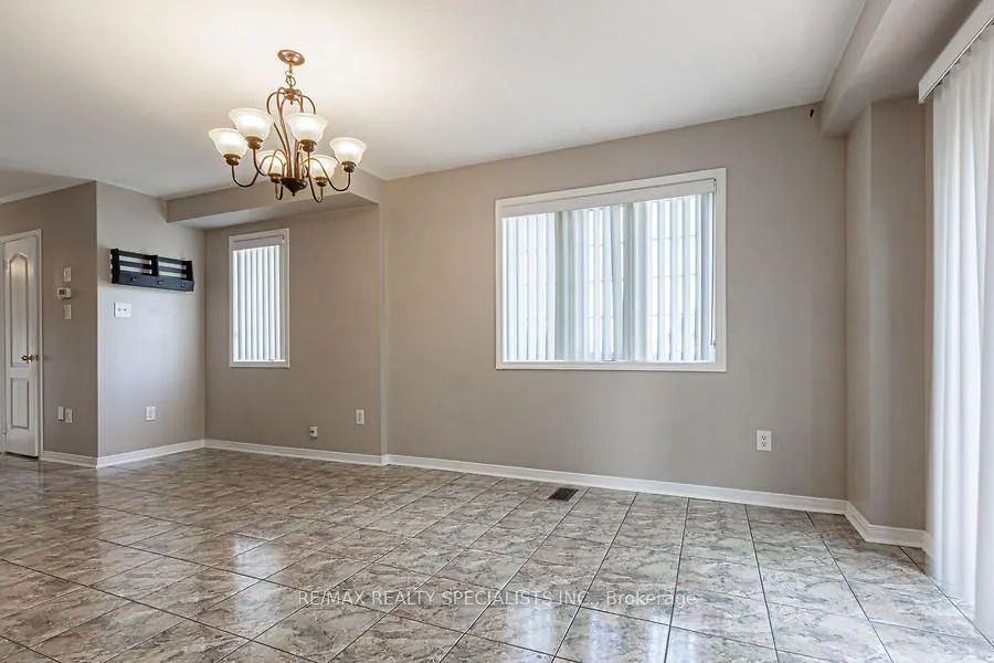 5845 Tiz Road