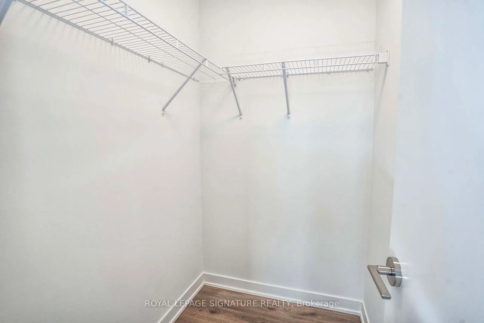 405 Dundas Street W, #310