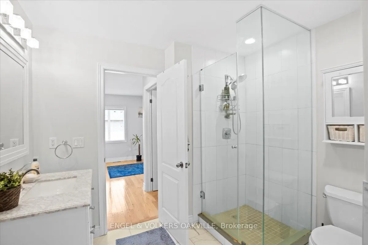 135 Tawny Crescent