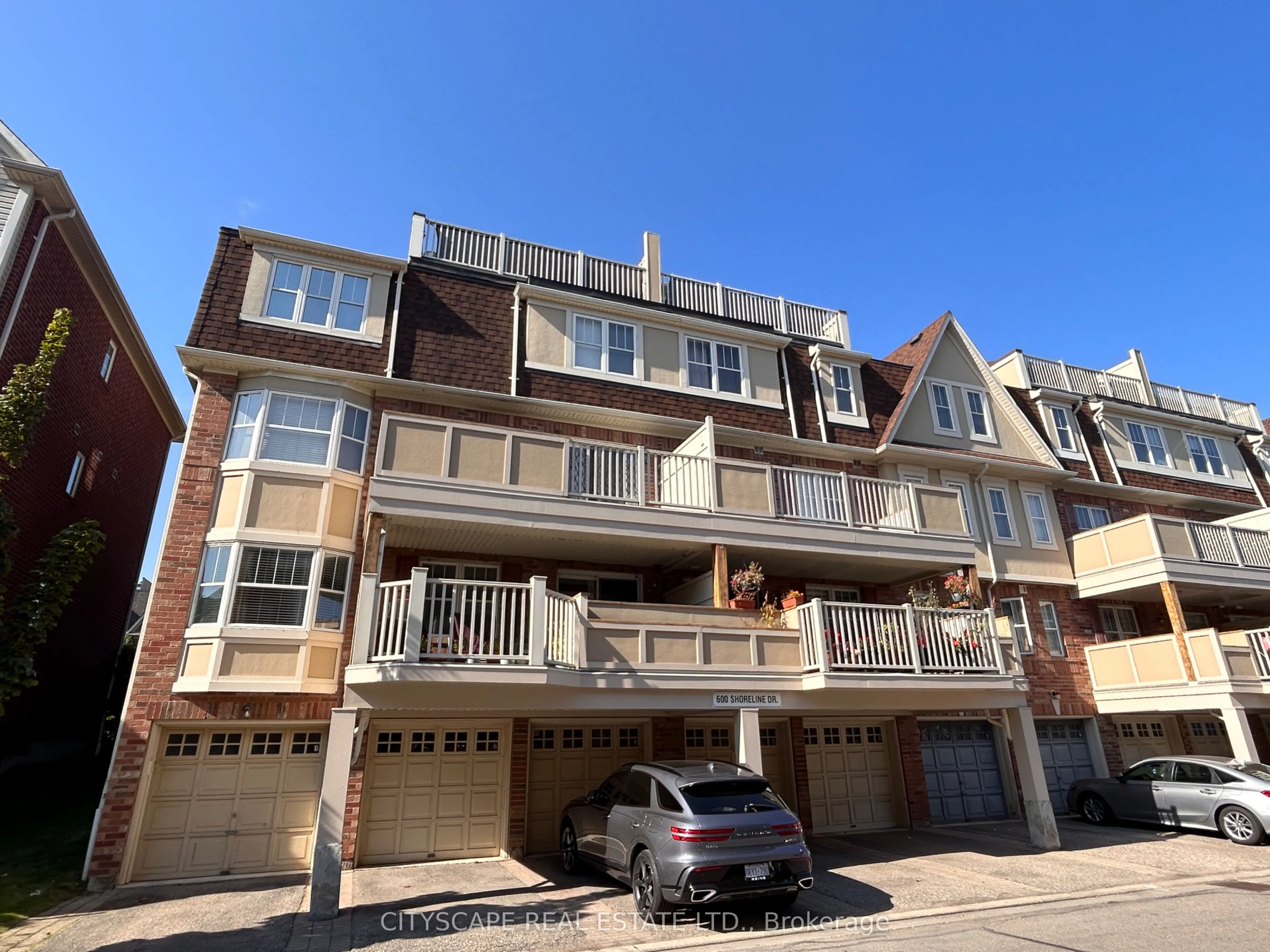 600 Shoreline Drive, #2