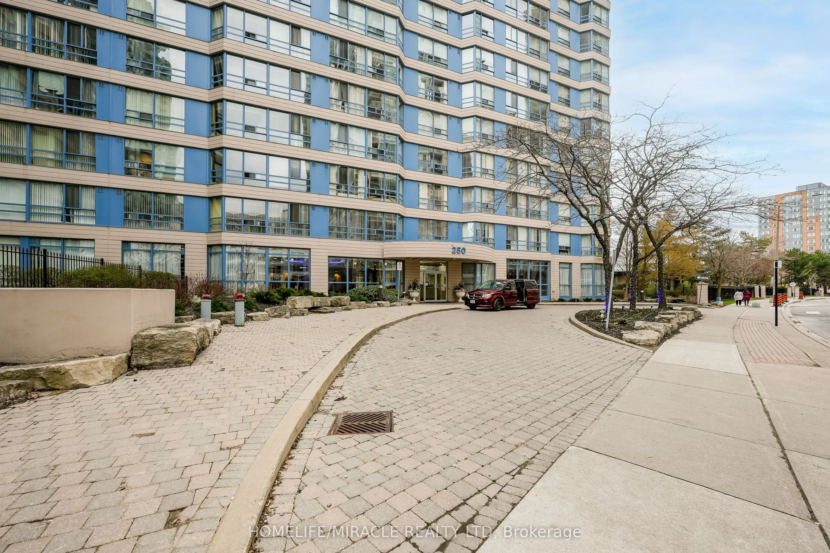 250 Webb Drive, #318