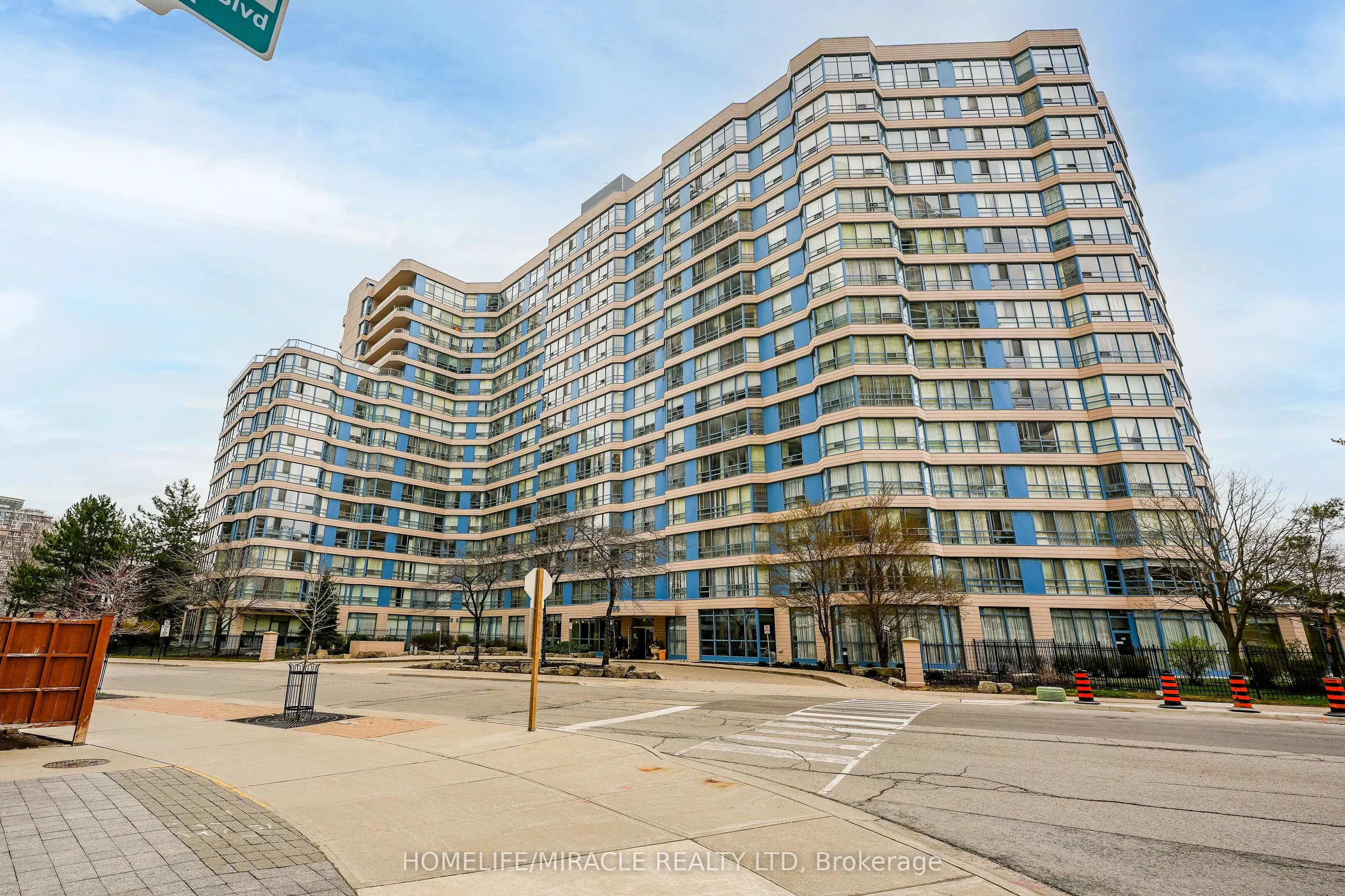 250 Webb Drive, #318