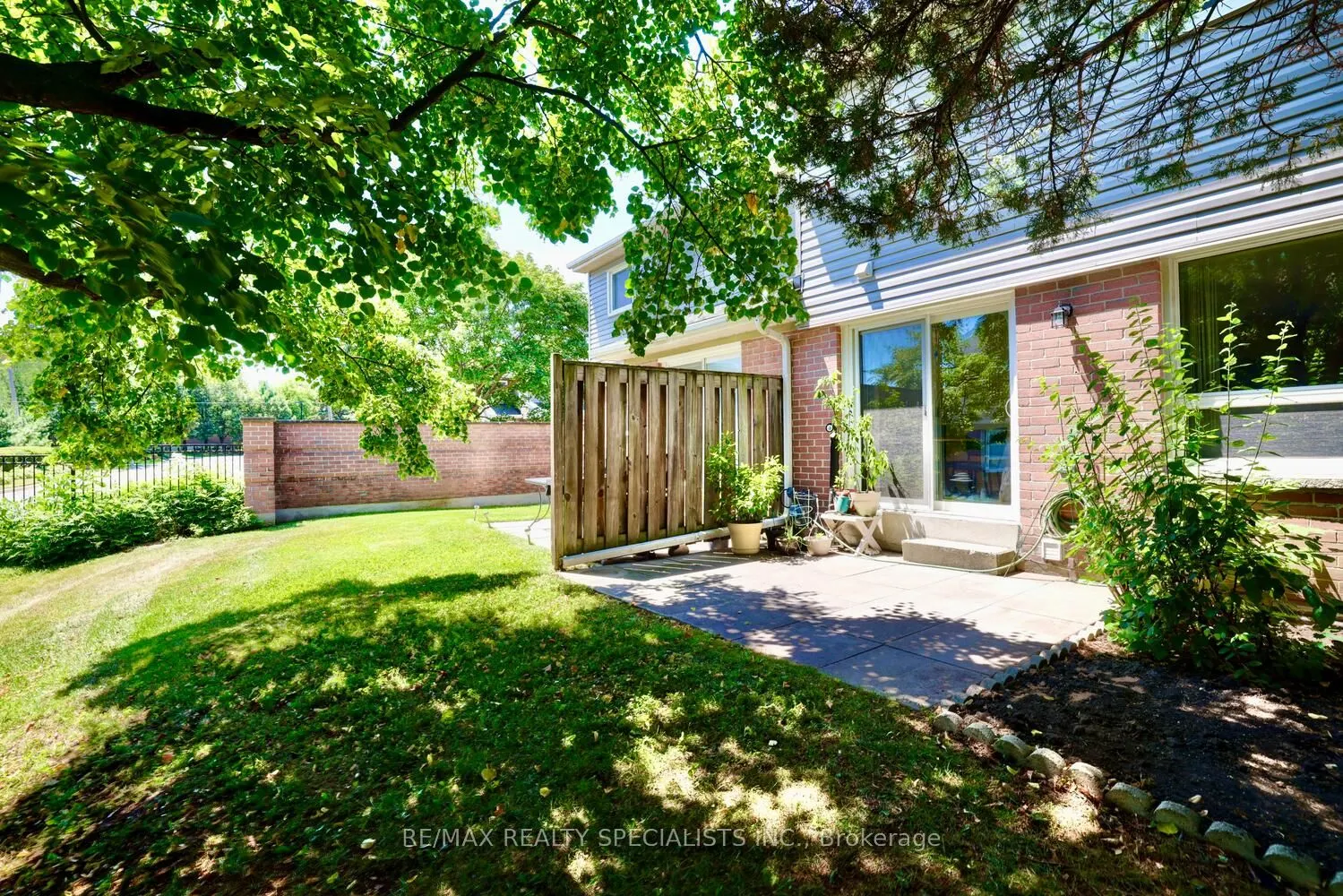 3125 Fifth Line W, #64