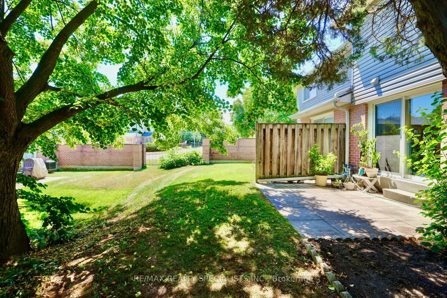 3125 Fifth Line W, #64