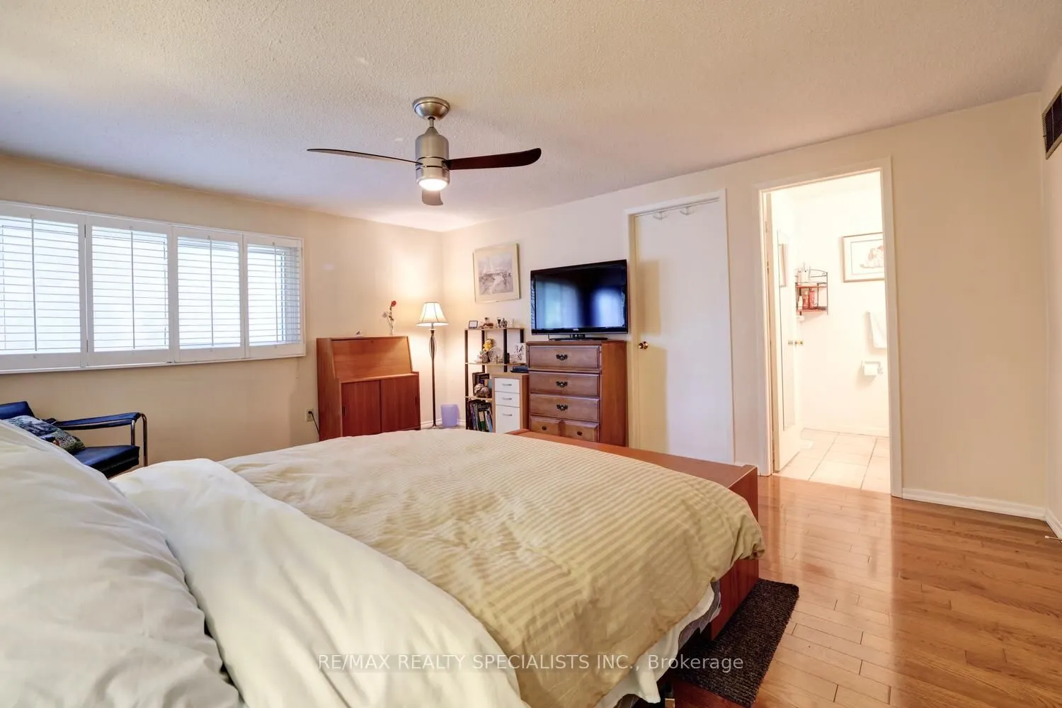 3125 Fifth Line W, #64