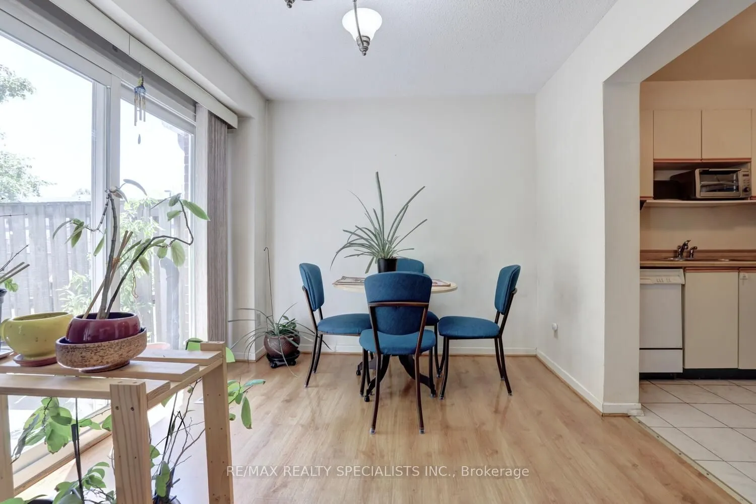 3125 Fifth Line W, #64