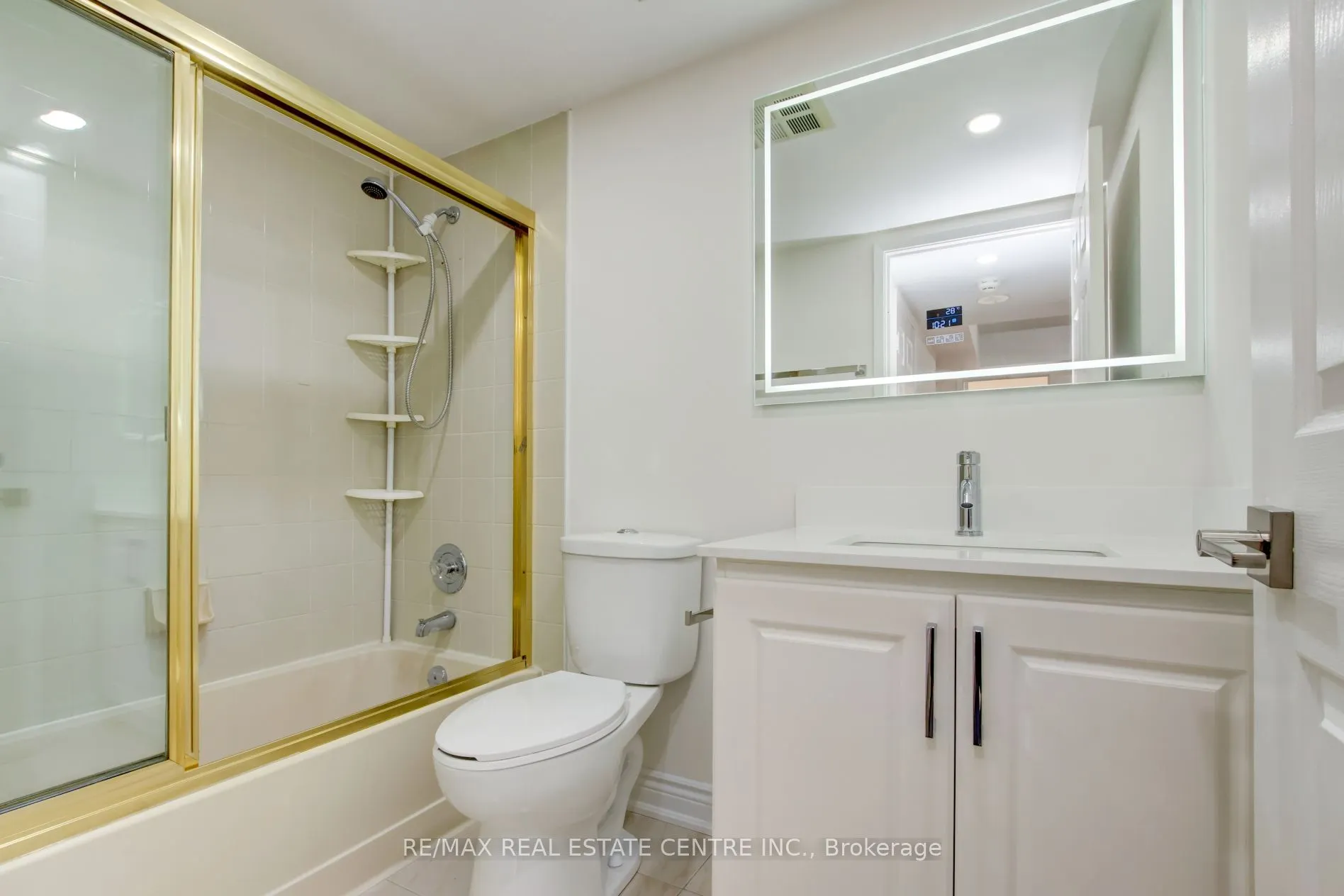 320 Mill Street S, #303