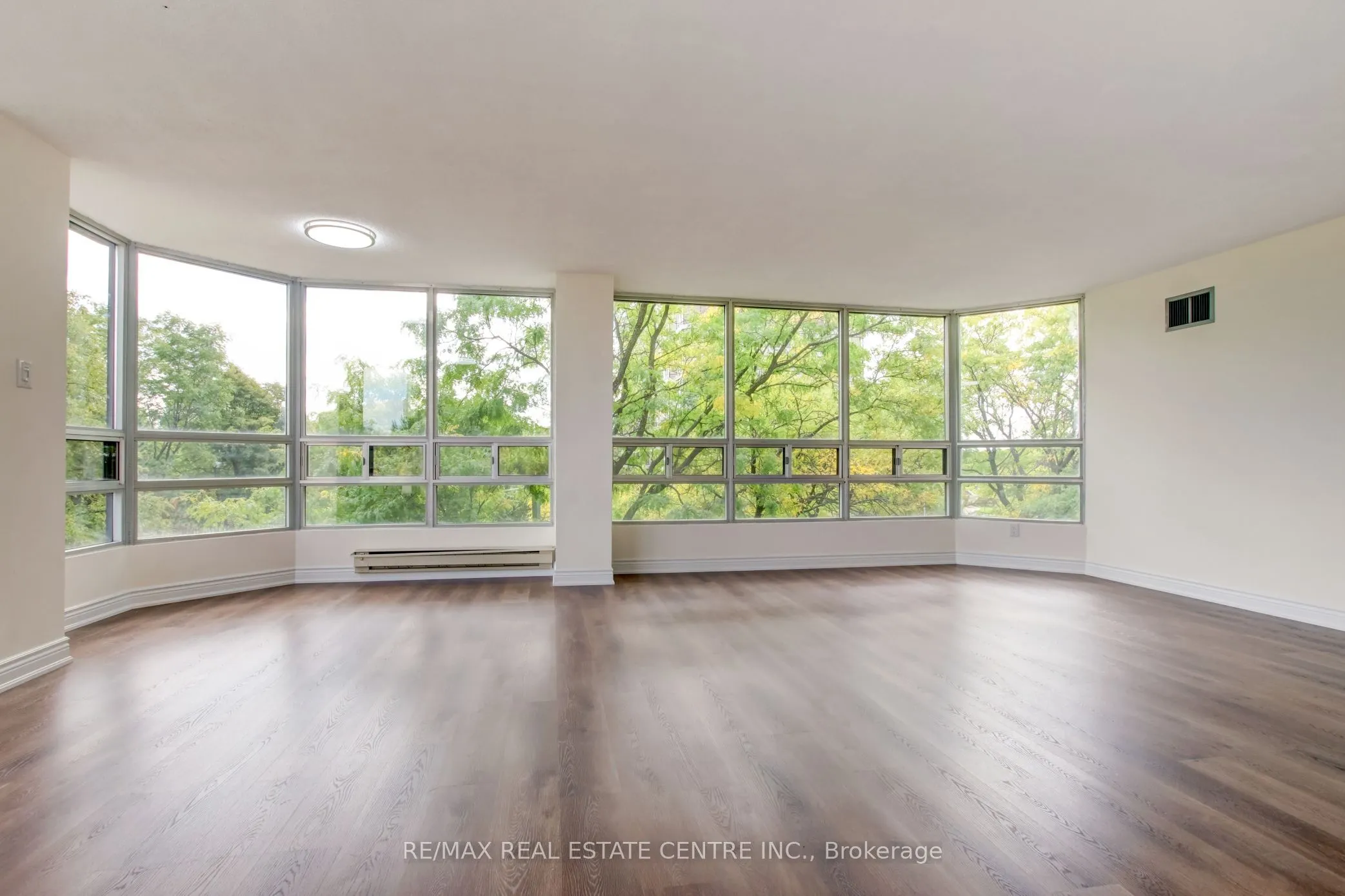 320 Mill Street S, #303