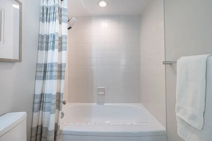 1 Aberfoyle Crescent, #301