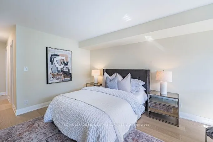 1 Aberfoyle Crescent, #301