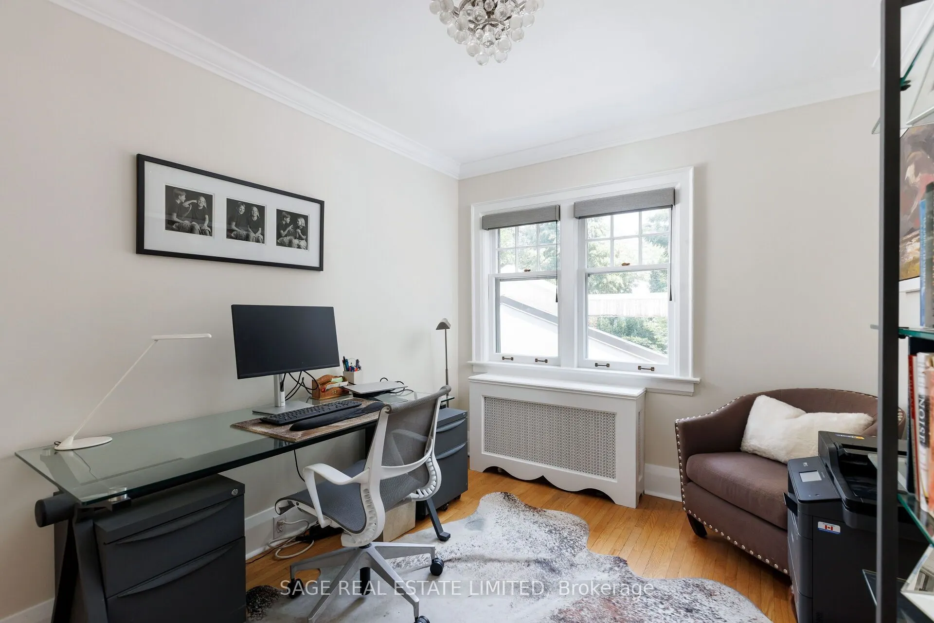 35 Grenview Boulevard N