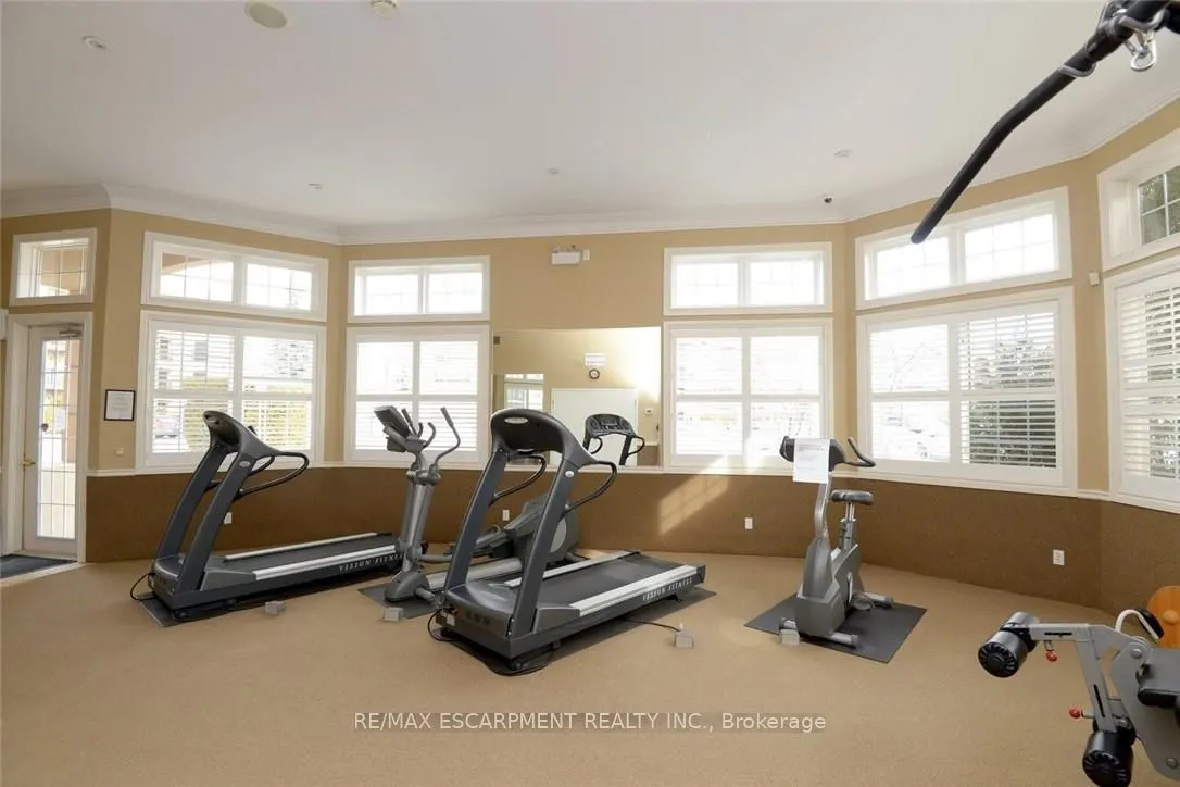 2035 Appleby Line, #103
