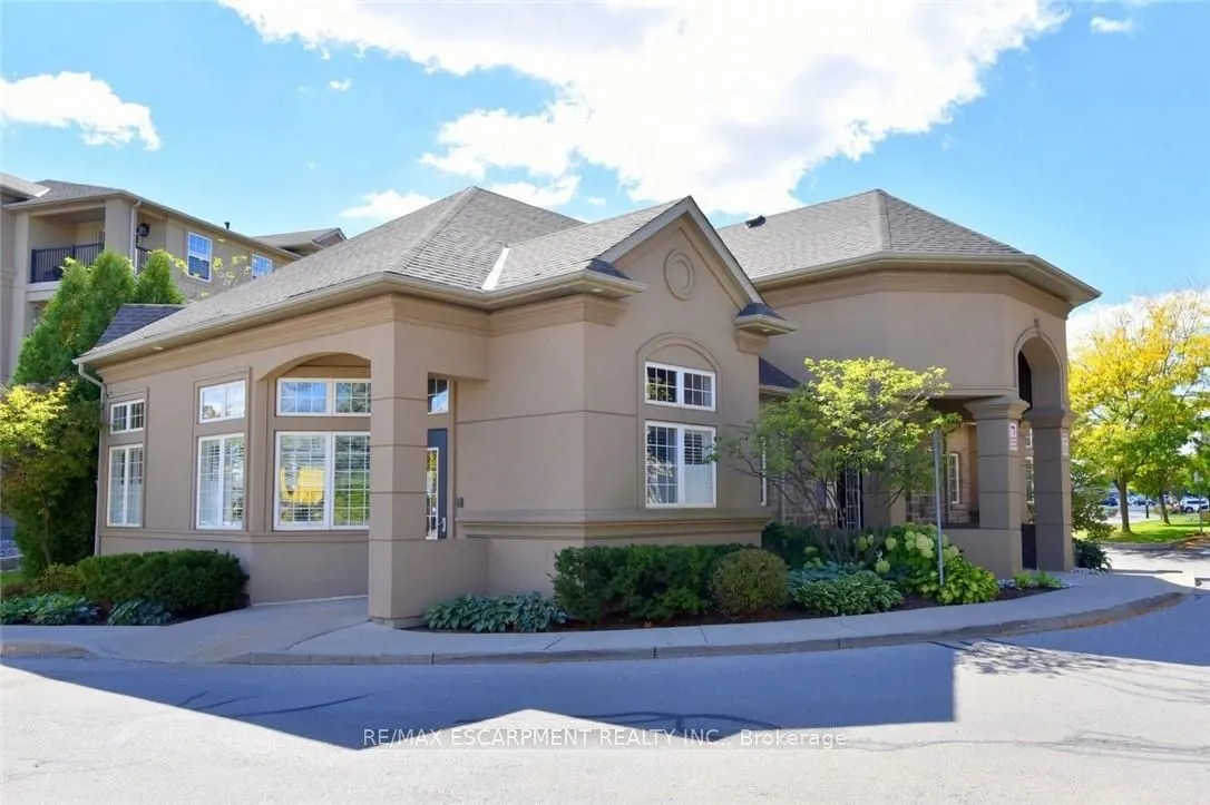 2035 Appleby Line, #103