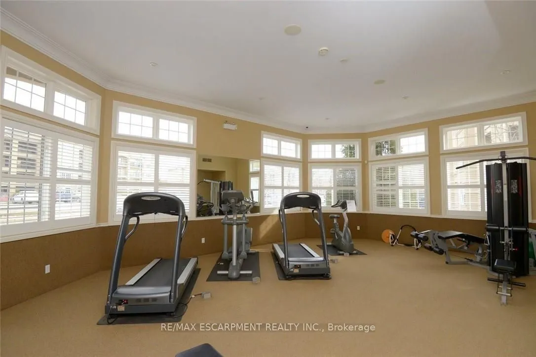 2035 Appleby Line, #103