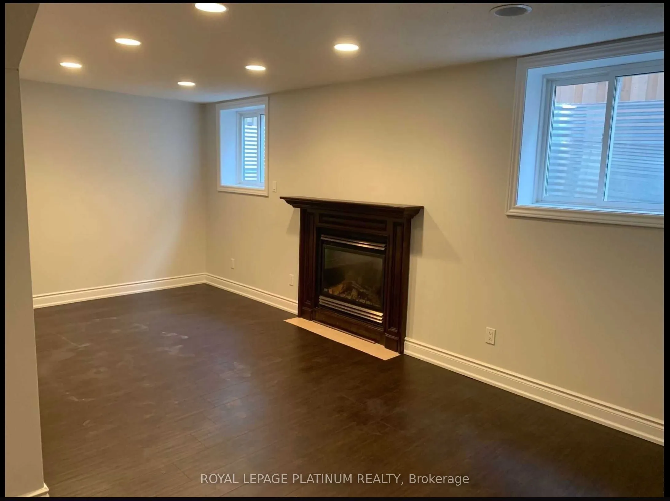 1540 Manorbrook Crt., #Legal Basement