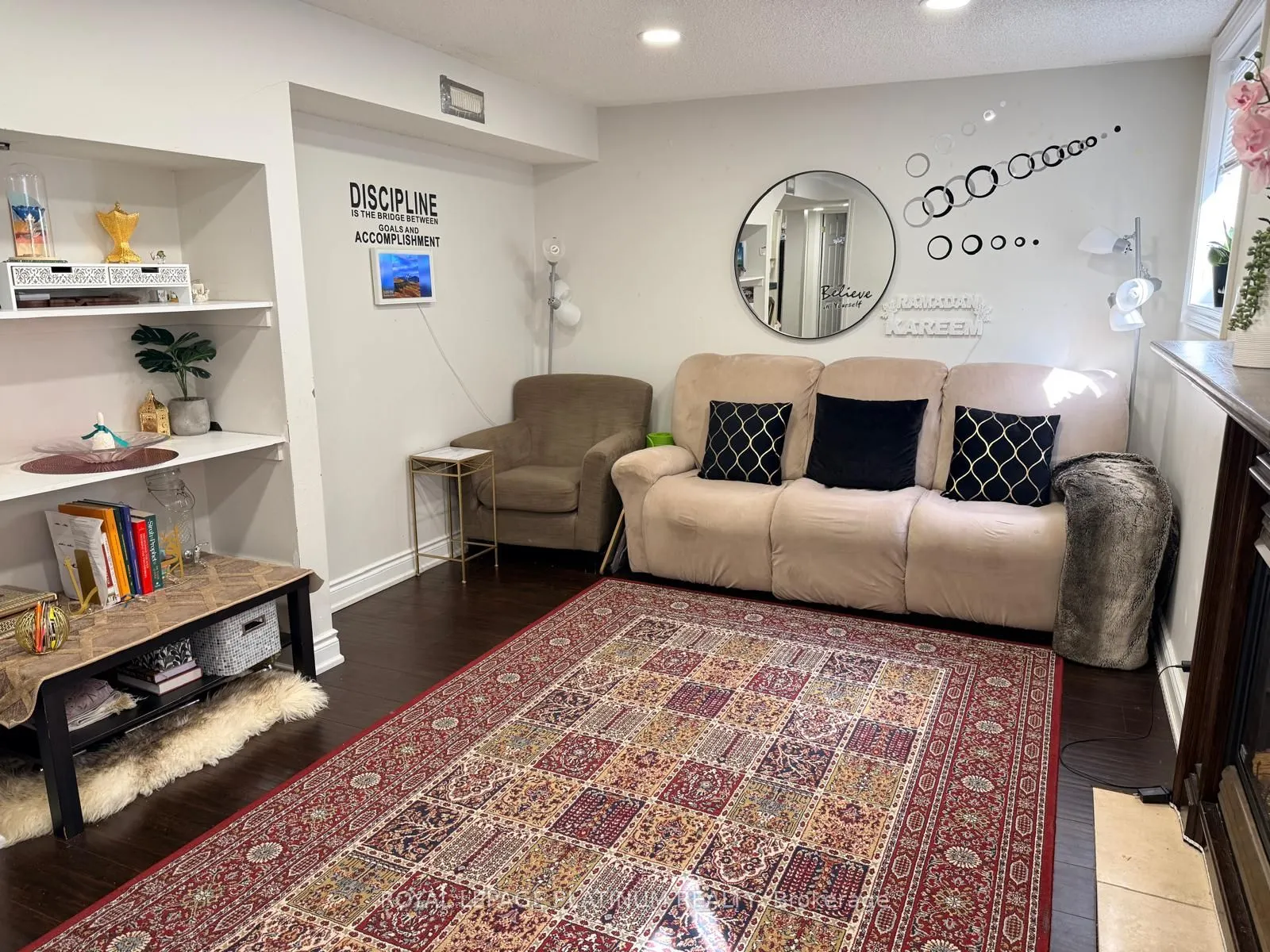 1540 Manorbrook Crt., #Legal Basement