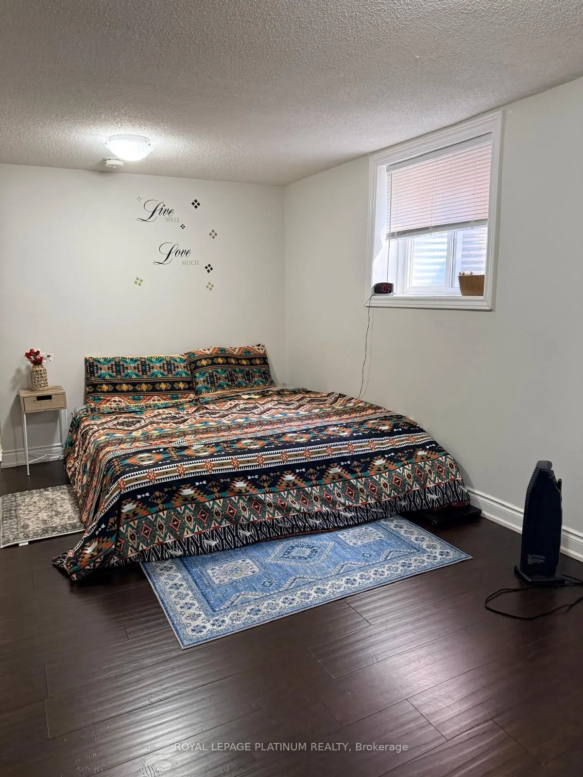 1540 Manorbrook Crt., #Legal Basement