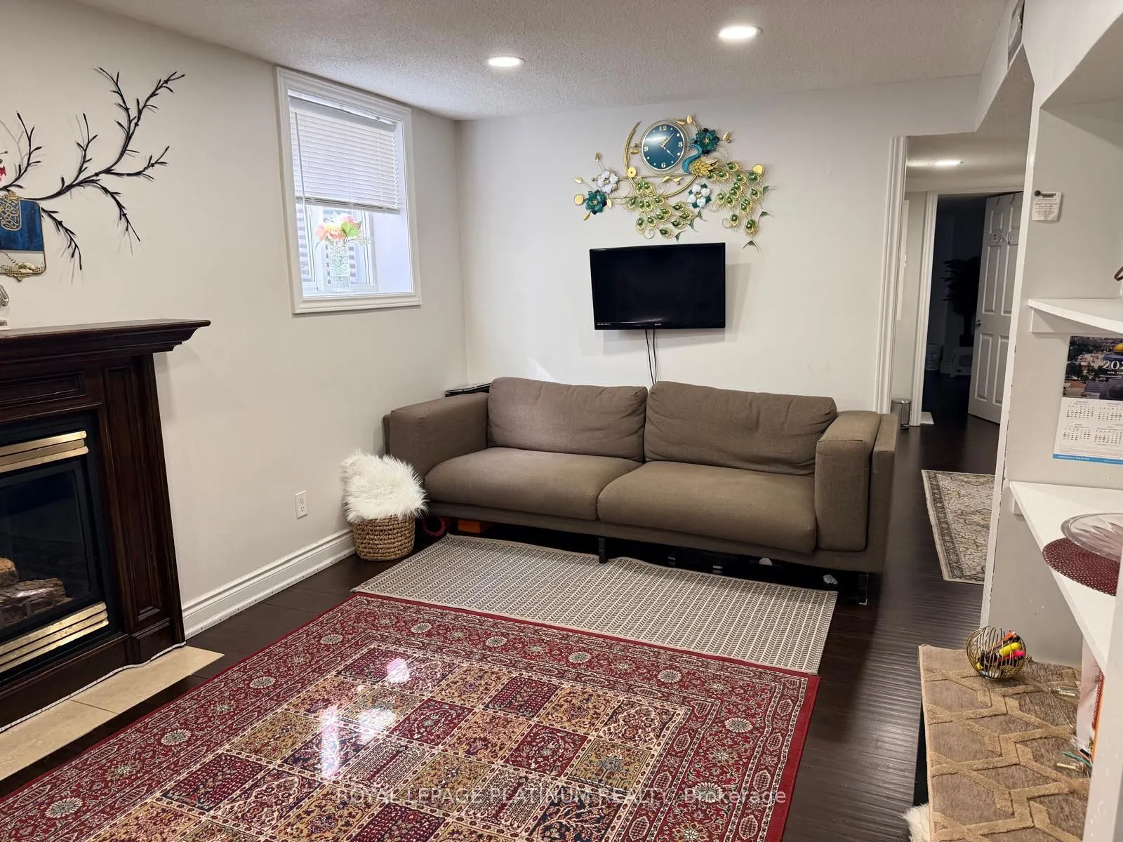 1540 Manorbrook Crt., #Legal Basement