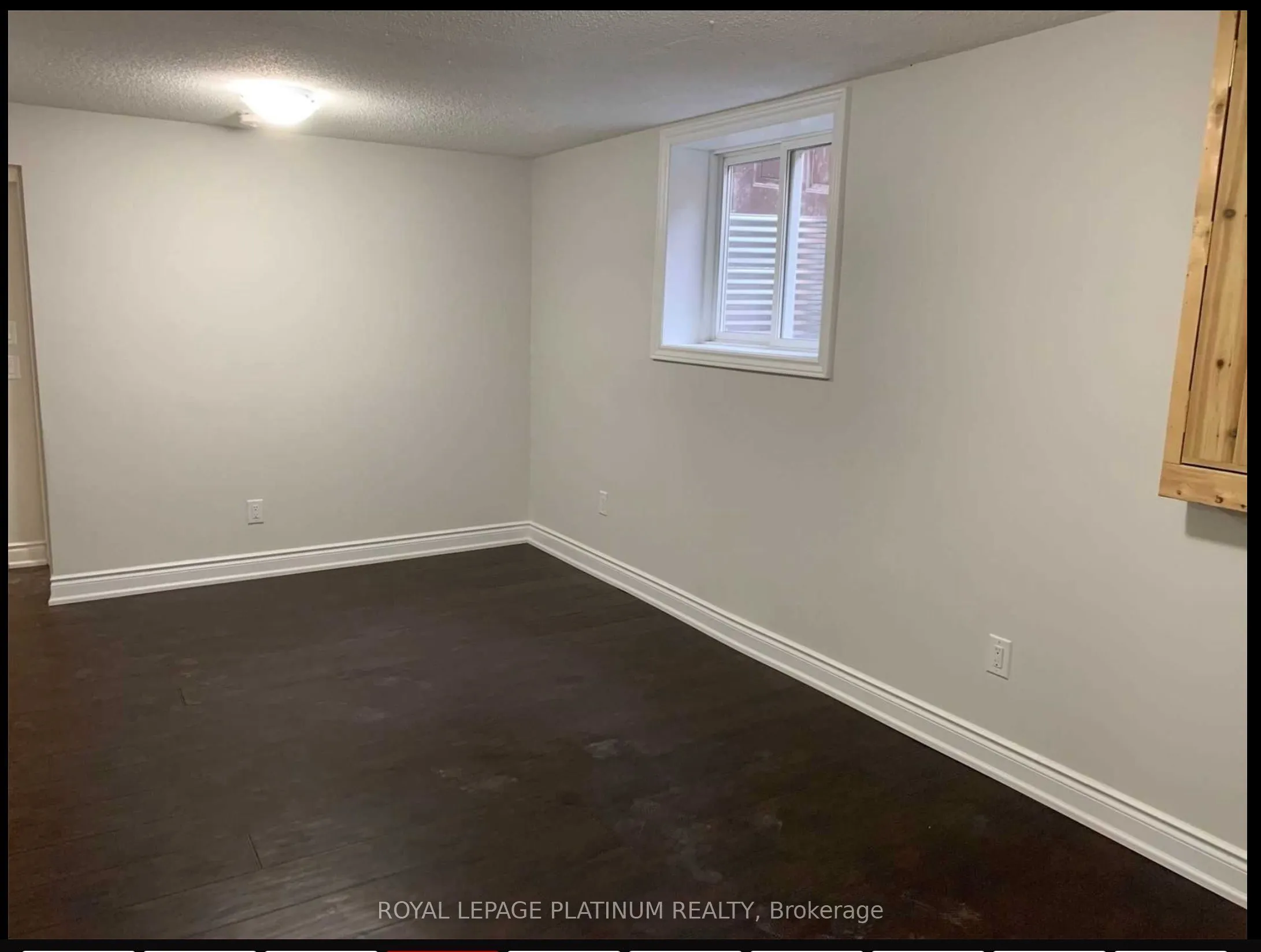 1540 Manorbrook Crt., #Legal Basement