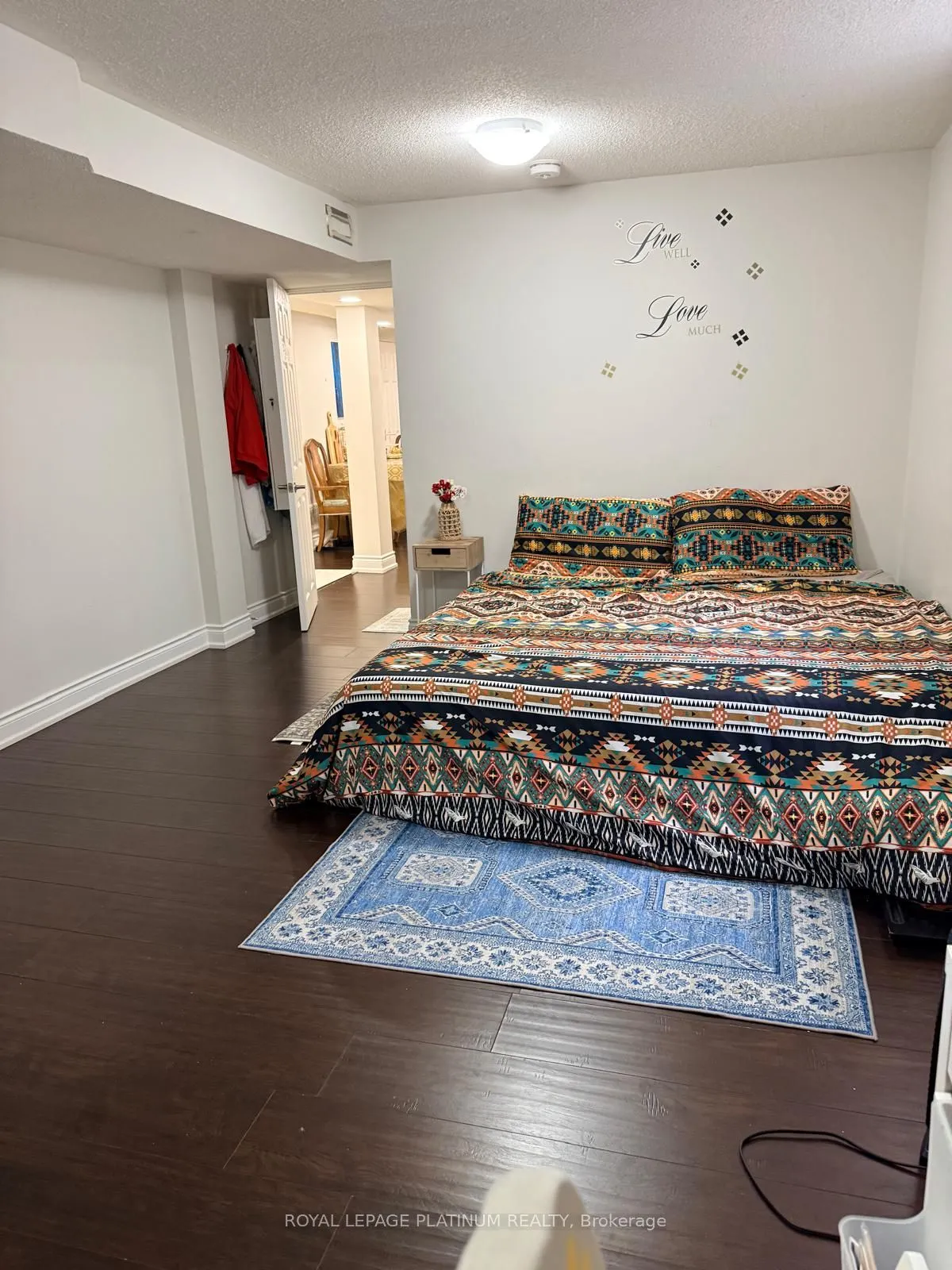 1540 Manorbrook Crt., #Legal Basement
