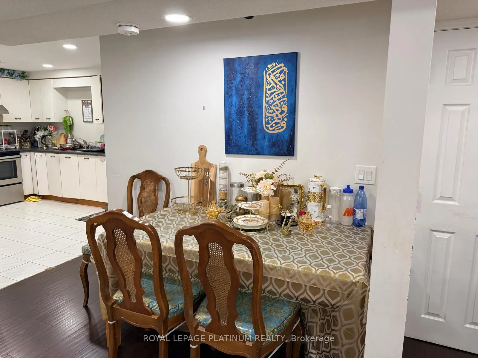 1540 Manorbrook Crt., #Legal Basement