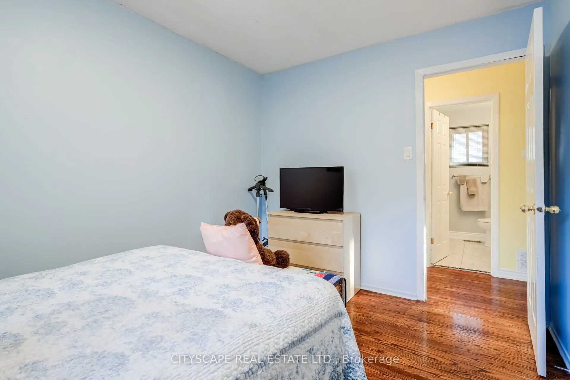 22 Jade Crescent