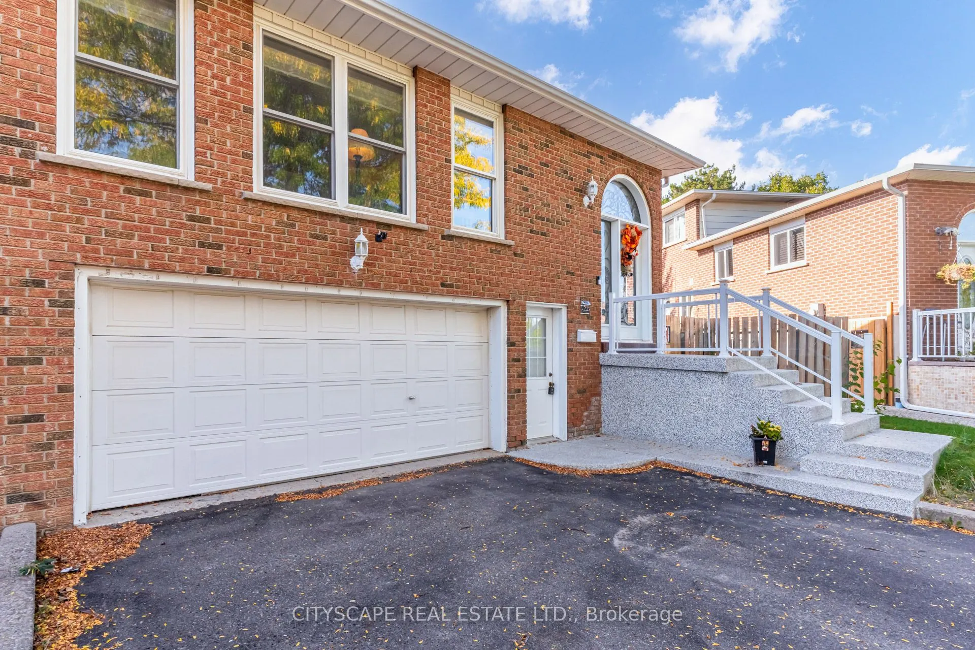 22 Jade Crescent