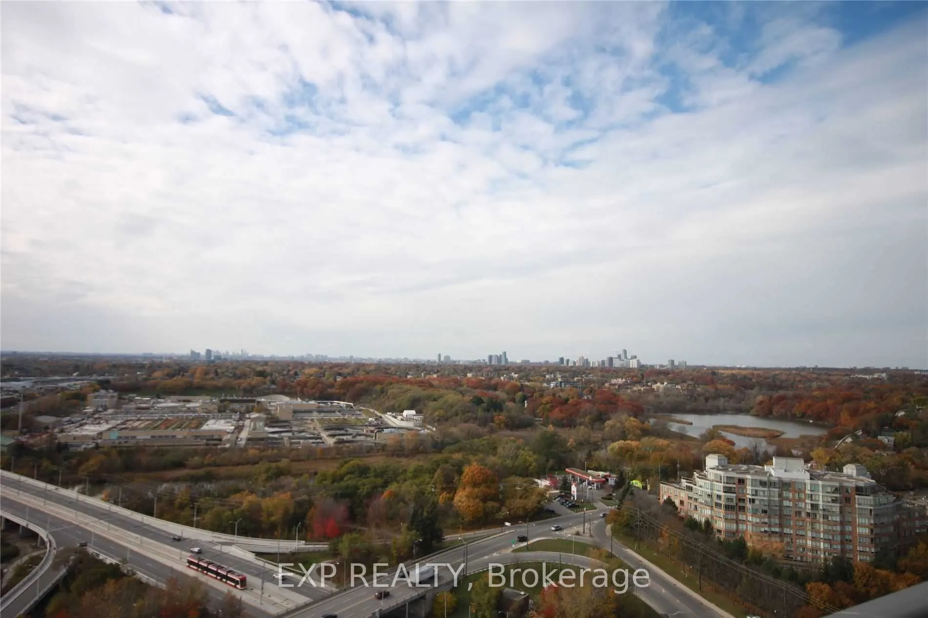 105 The Queensway Way, #2305