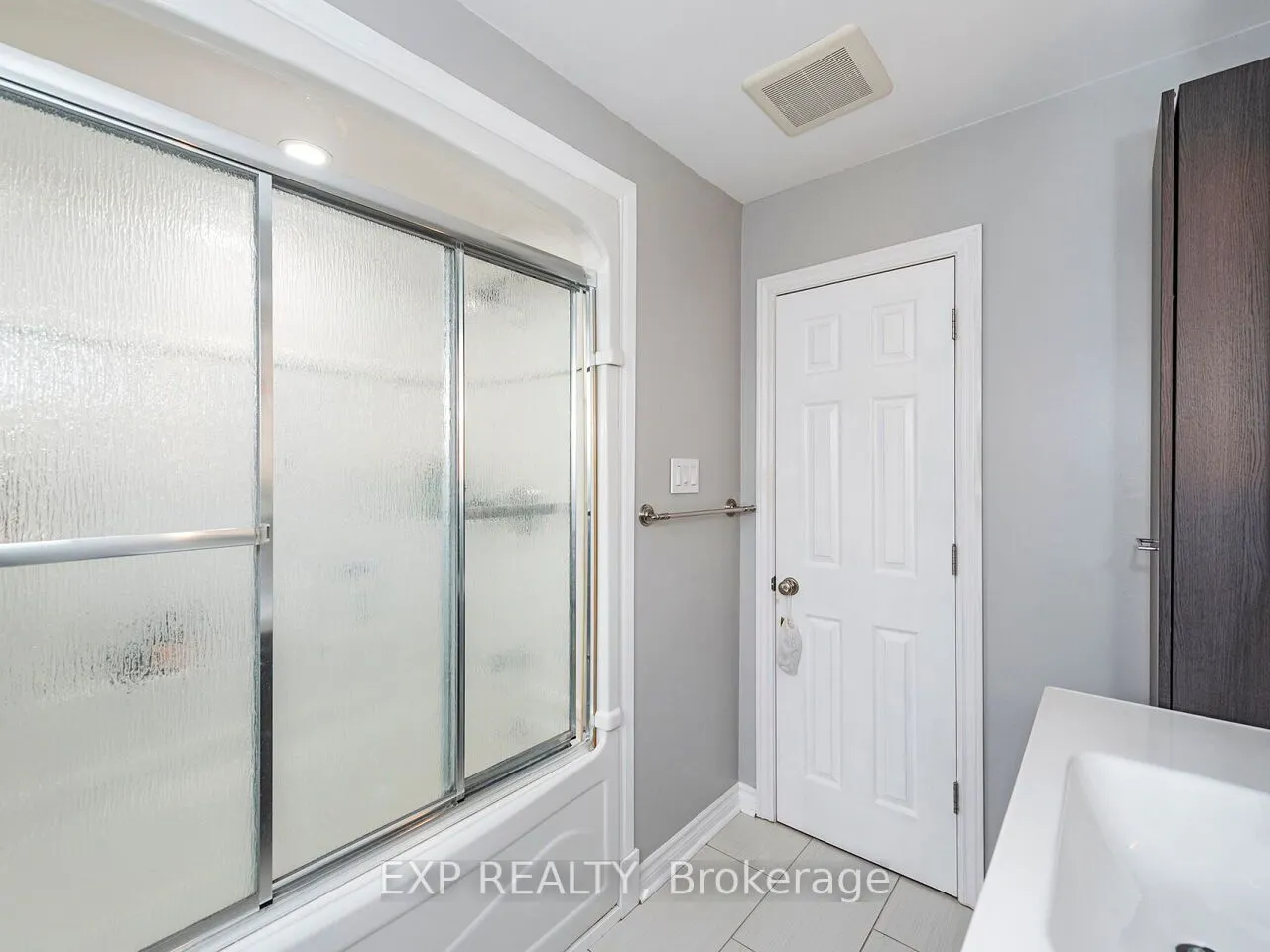 35 Neuchatel Place, #35