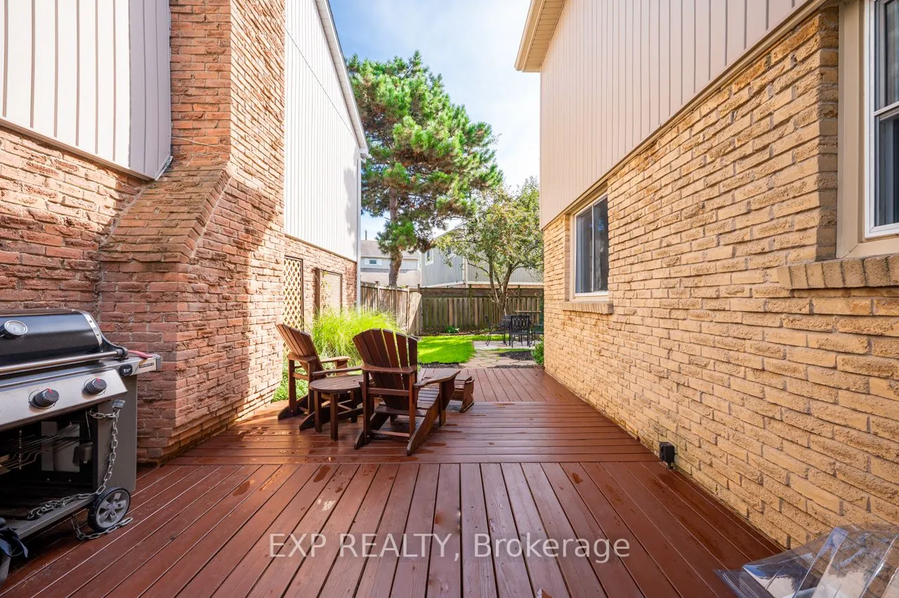 35 Neuchatel Place, #35