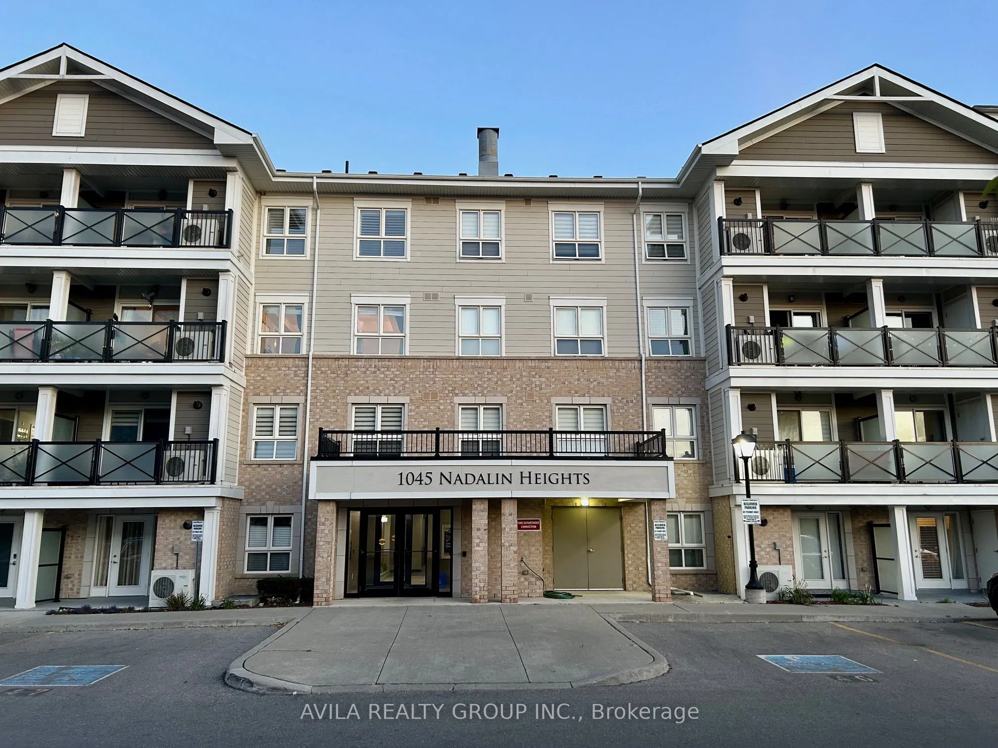 1045 Nadalin Heights, #210
