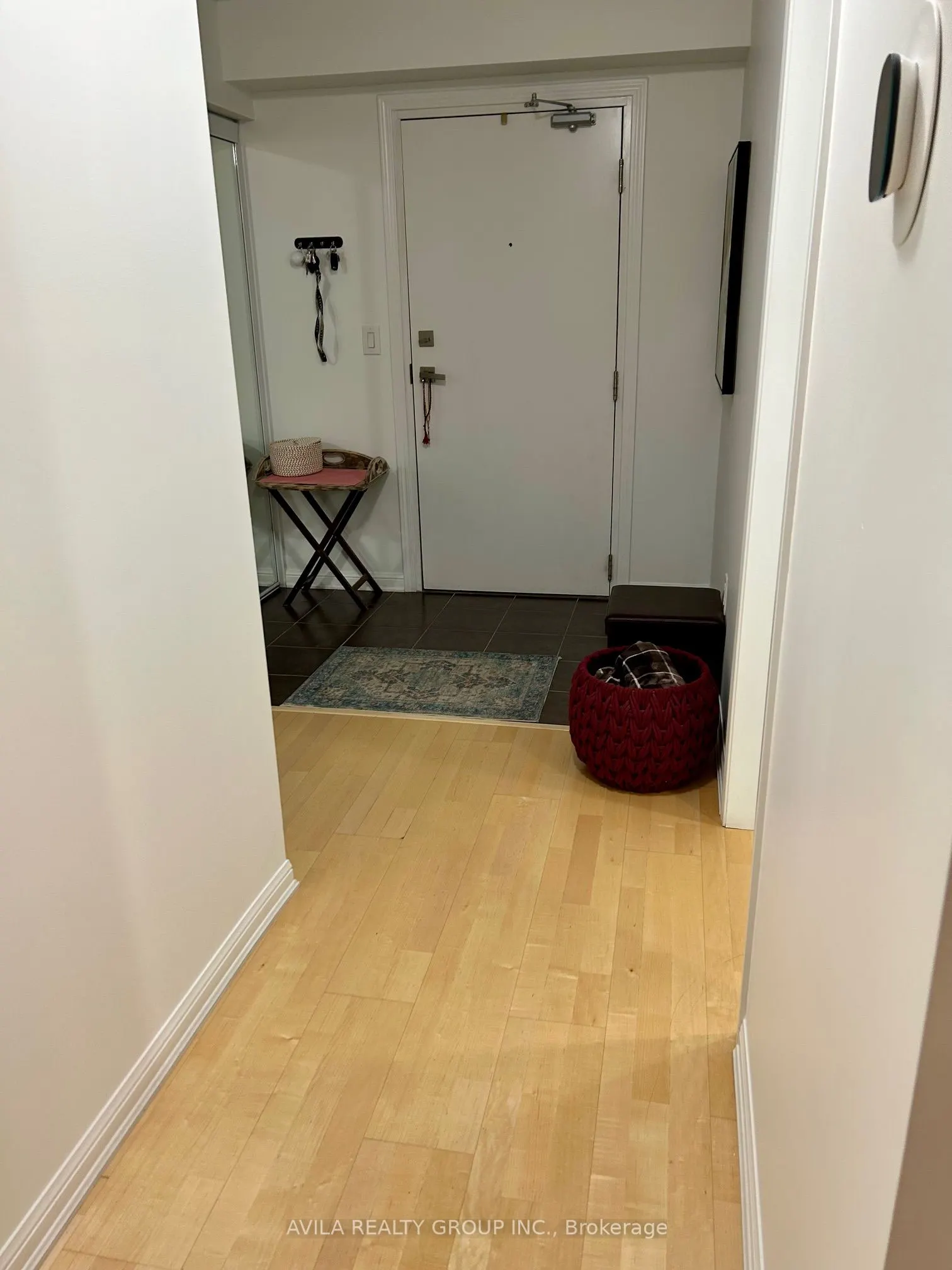 1045 Nadalin Heights, #210