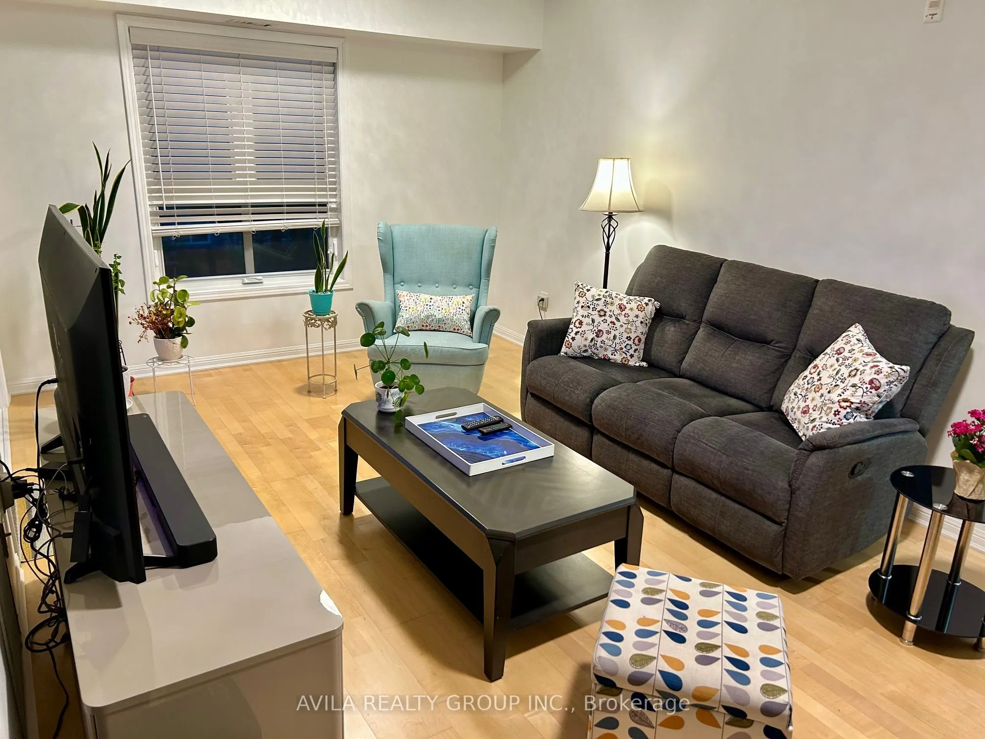 1045 Nadalin Heights, #210
