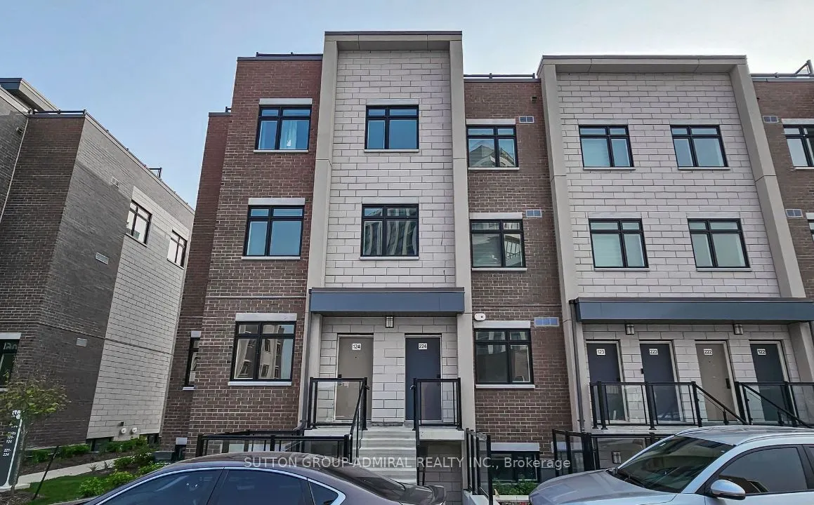 1070 Douglas Mccurdy Com, #224