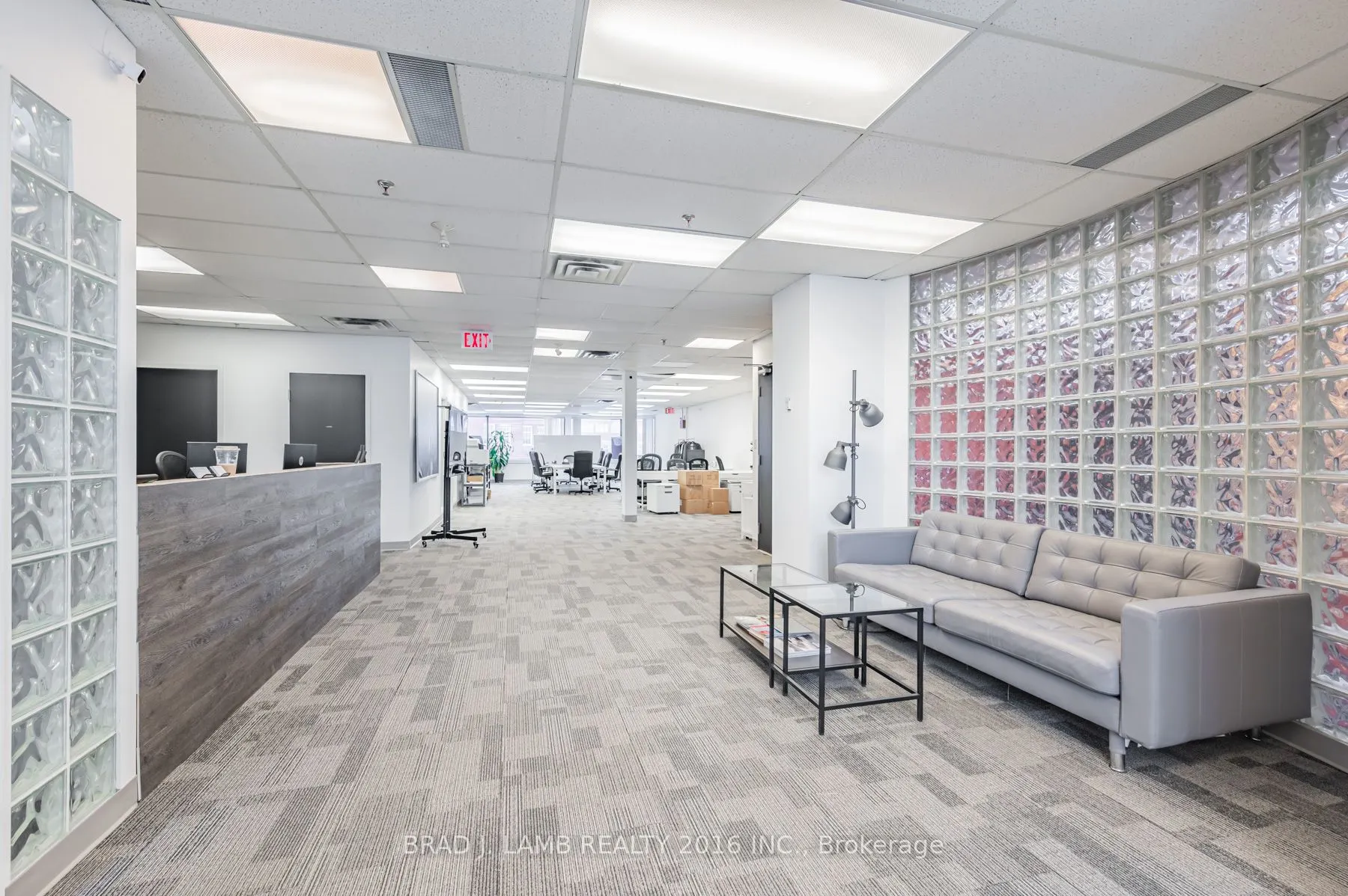 2600 Skymark Avenue, #5-201