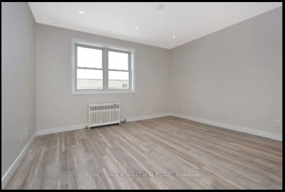 3411 Lake Shore Boulevard W, #4