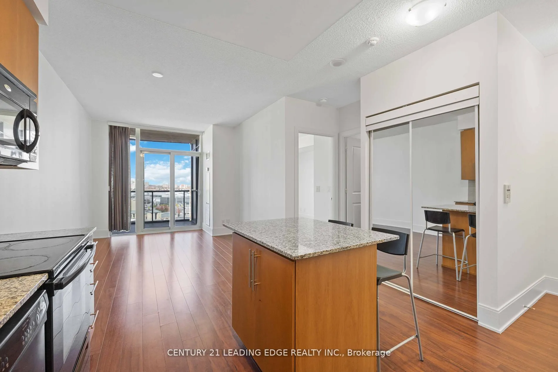 330 BURNHAMTHORPE Road W, #1506