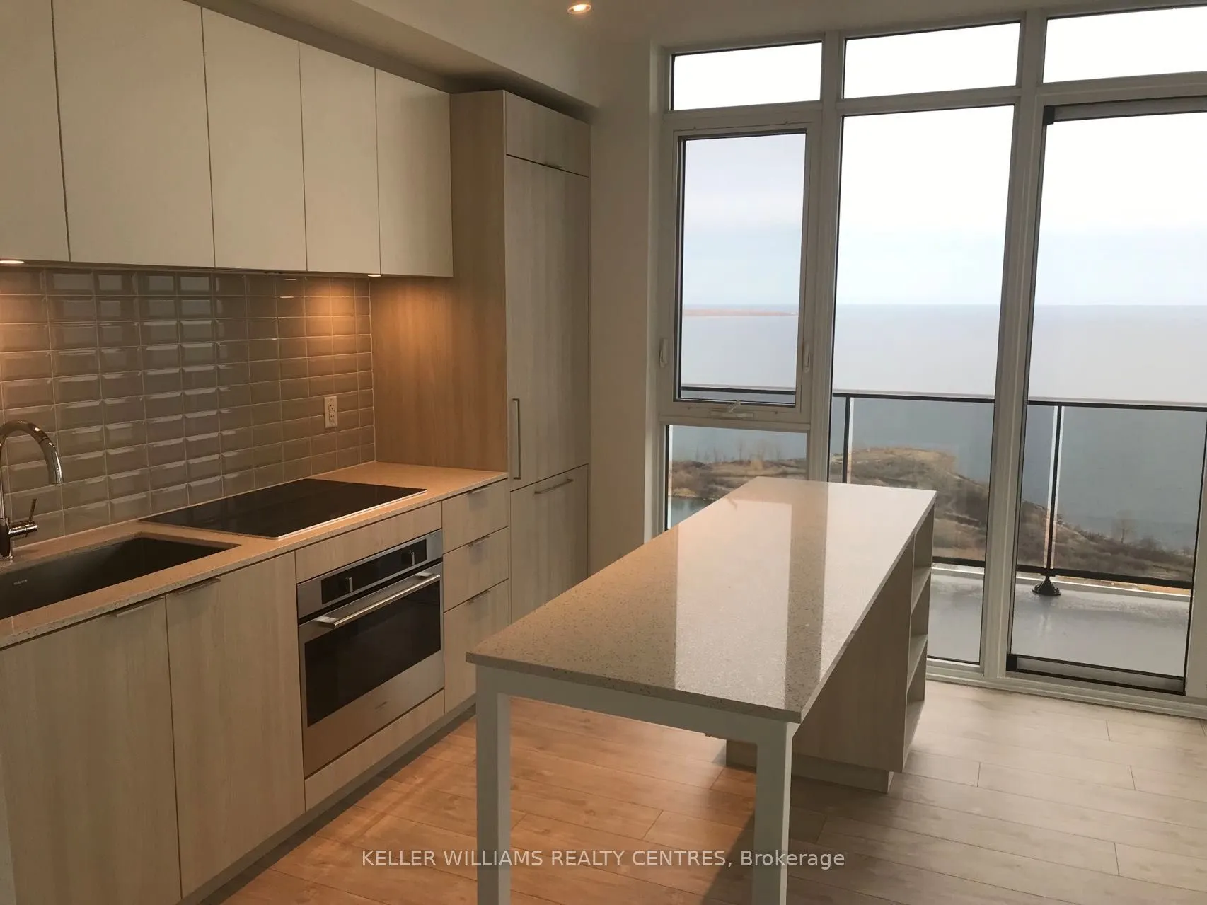 70 Annie Craig Drive, #3806