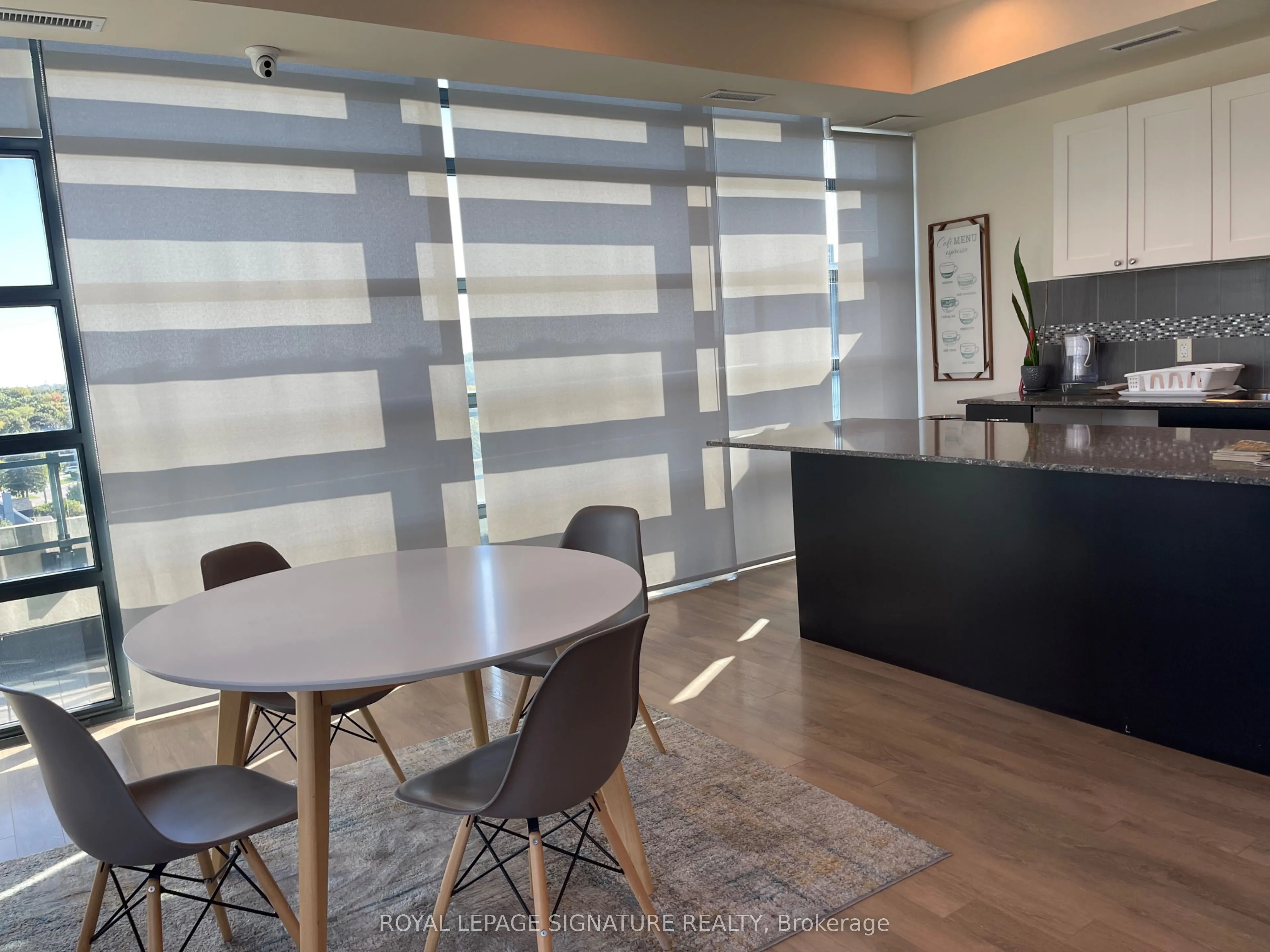2522 Keele Street, #401